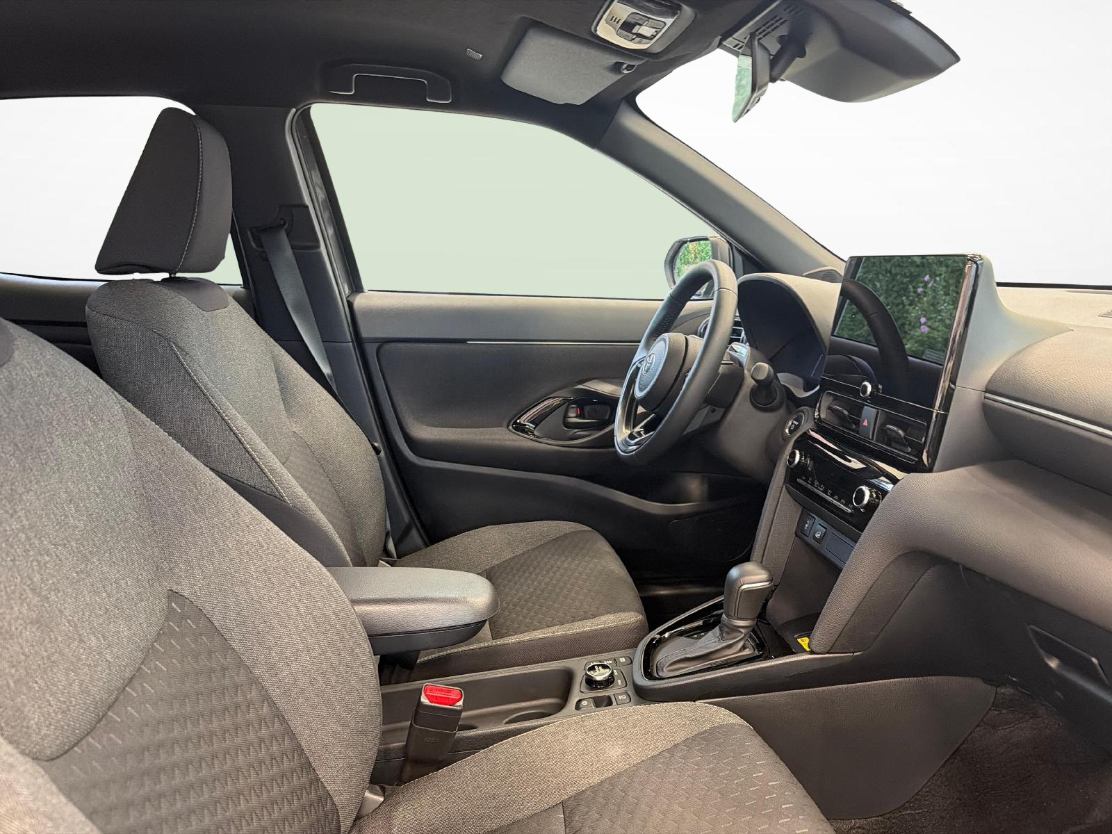TOYOTA Yaris Cross 1.5 VVT-i HSD Trend AWD-i - Ruote invernali & Servizi inclusi-image-9
