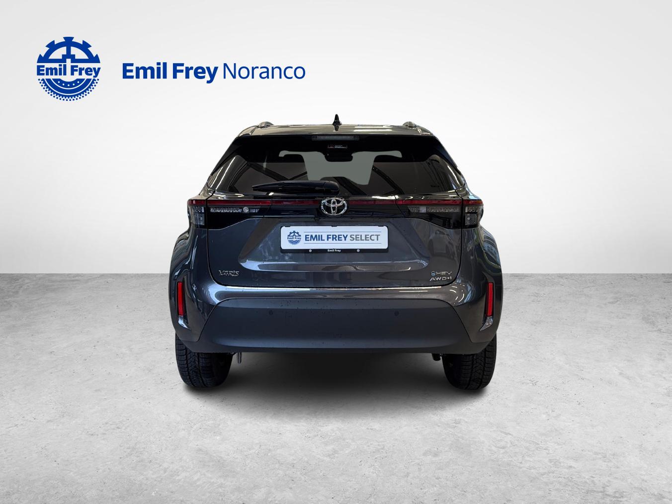 TOYOTA Yaris Cross 1.5 VVT-i HSD Trend AWD-i - Ruote invernali & Servizi inclusi-showroom-element-3