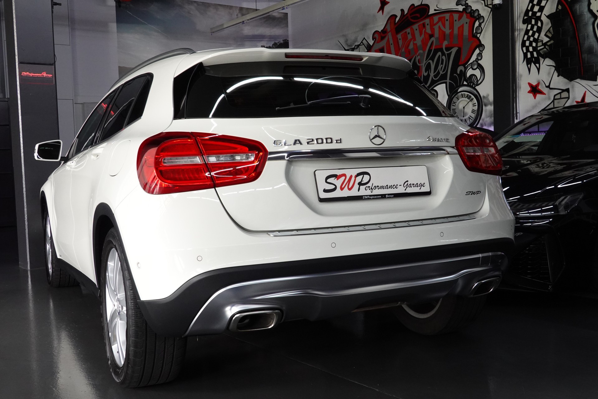 MERCEDES-BENZ GLA 200 CDI Swiss Star Edition 4Matic 7G-DCT-image-10