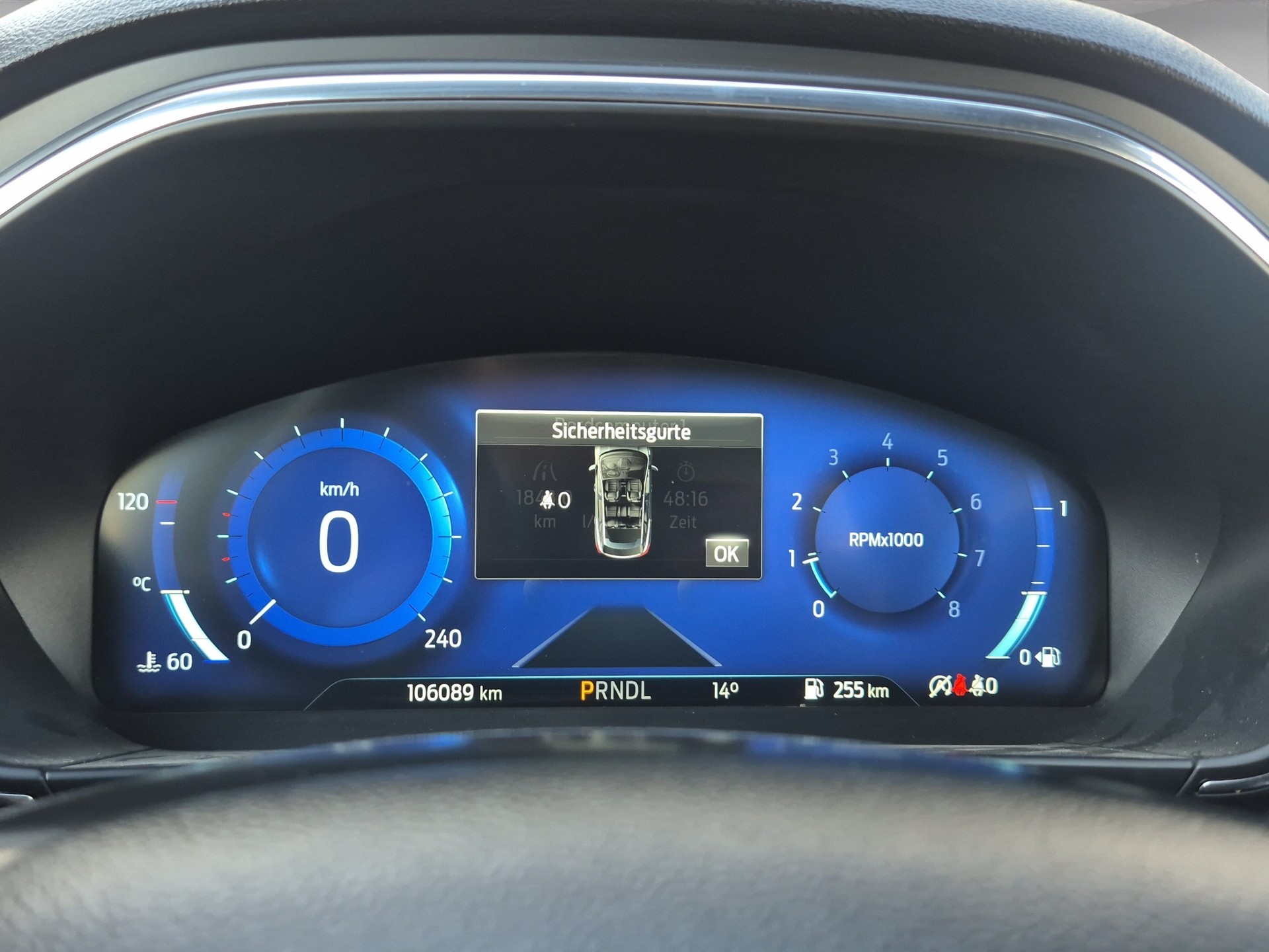 FORD Focus 1.5 SCTi Titanium Automatic-image-14