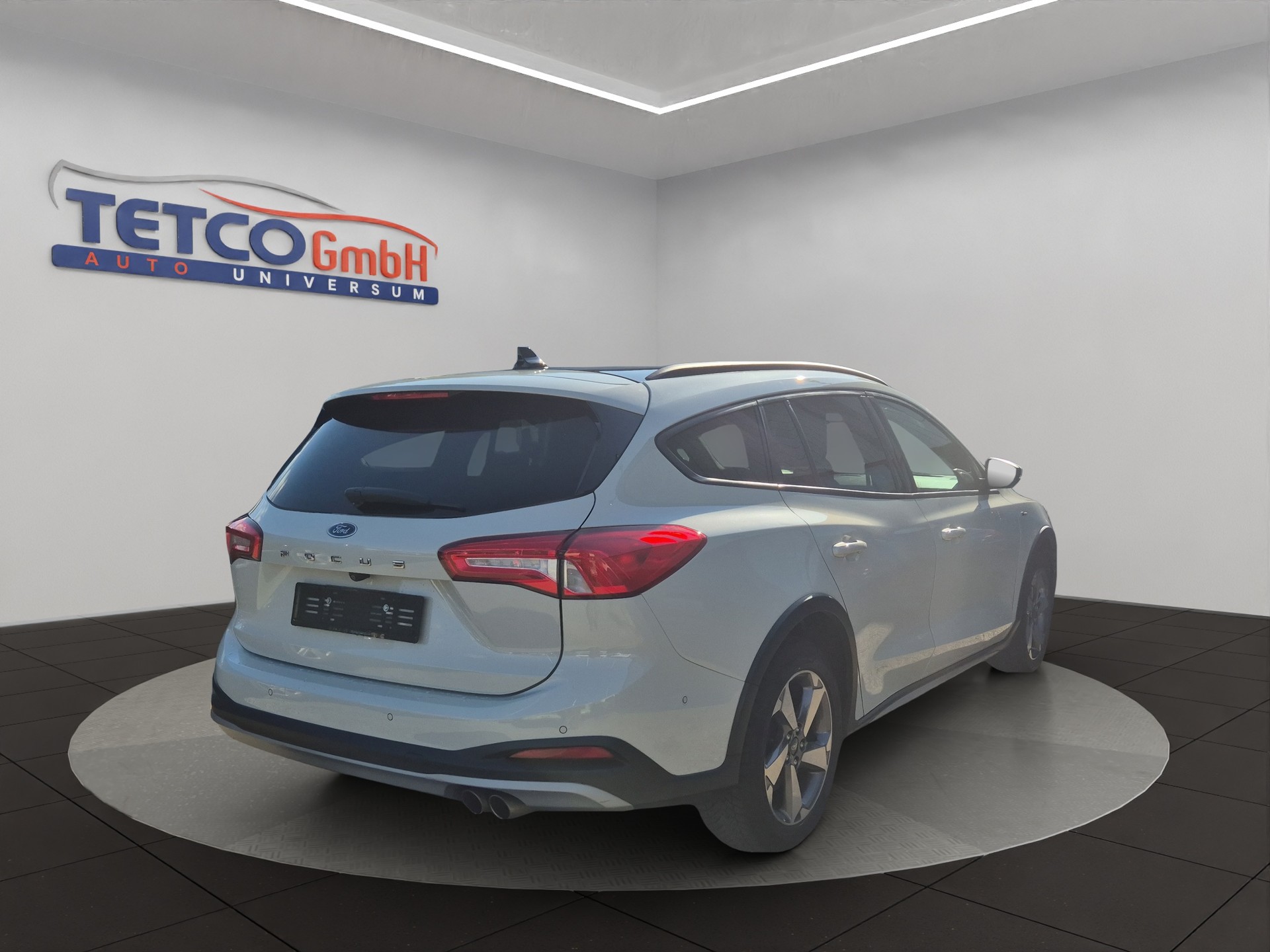 FORD Focus 1.5 SCTi Titanium Automatic-image-1