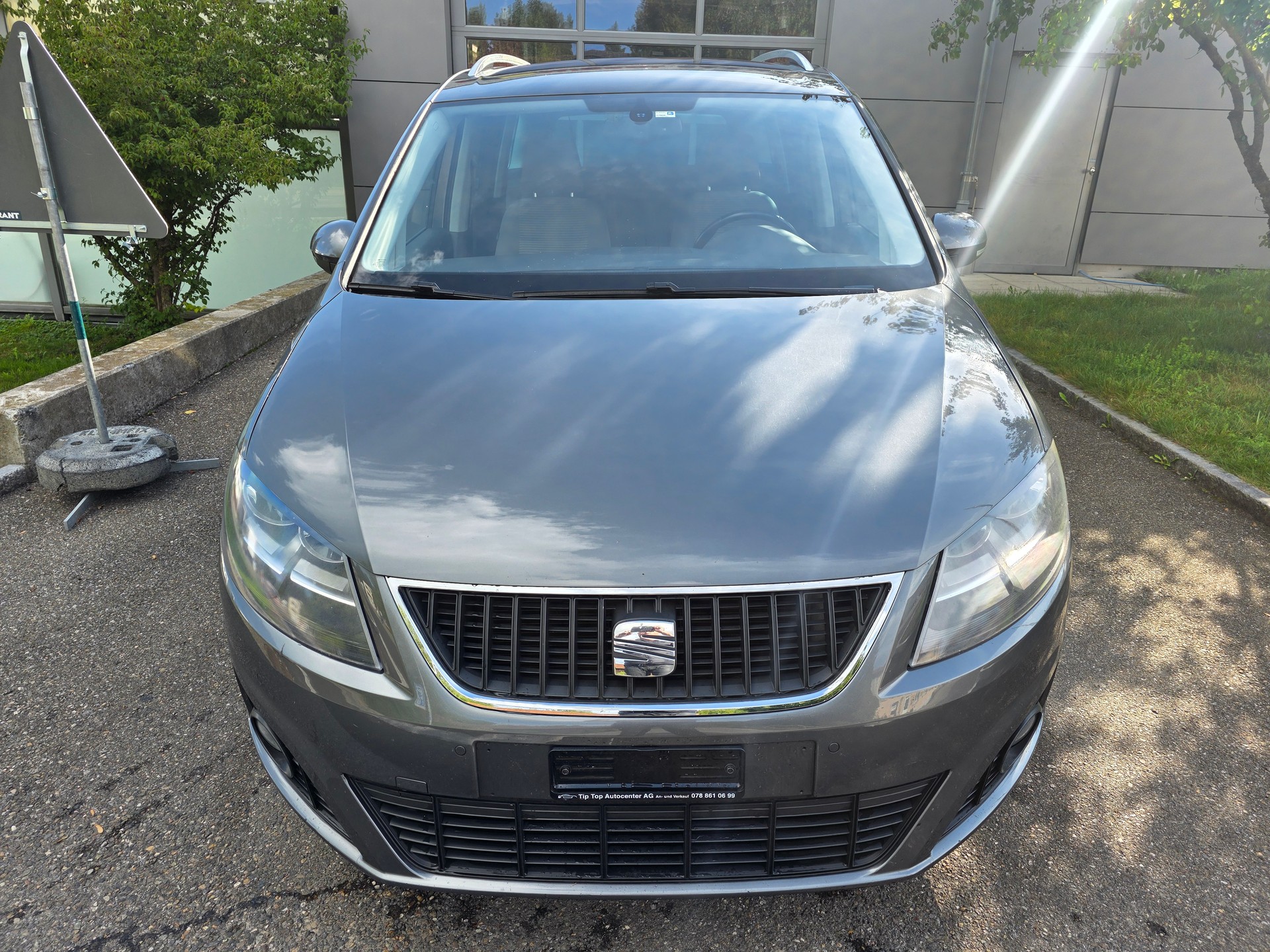 SEAT SEAT 1.4 TSI Style | 7-Sitzer | MFK 2026 | Service 2026 | Neue Winterreifen-image-7
