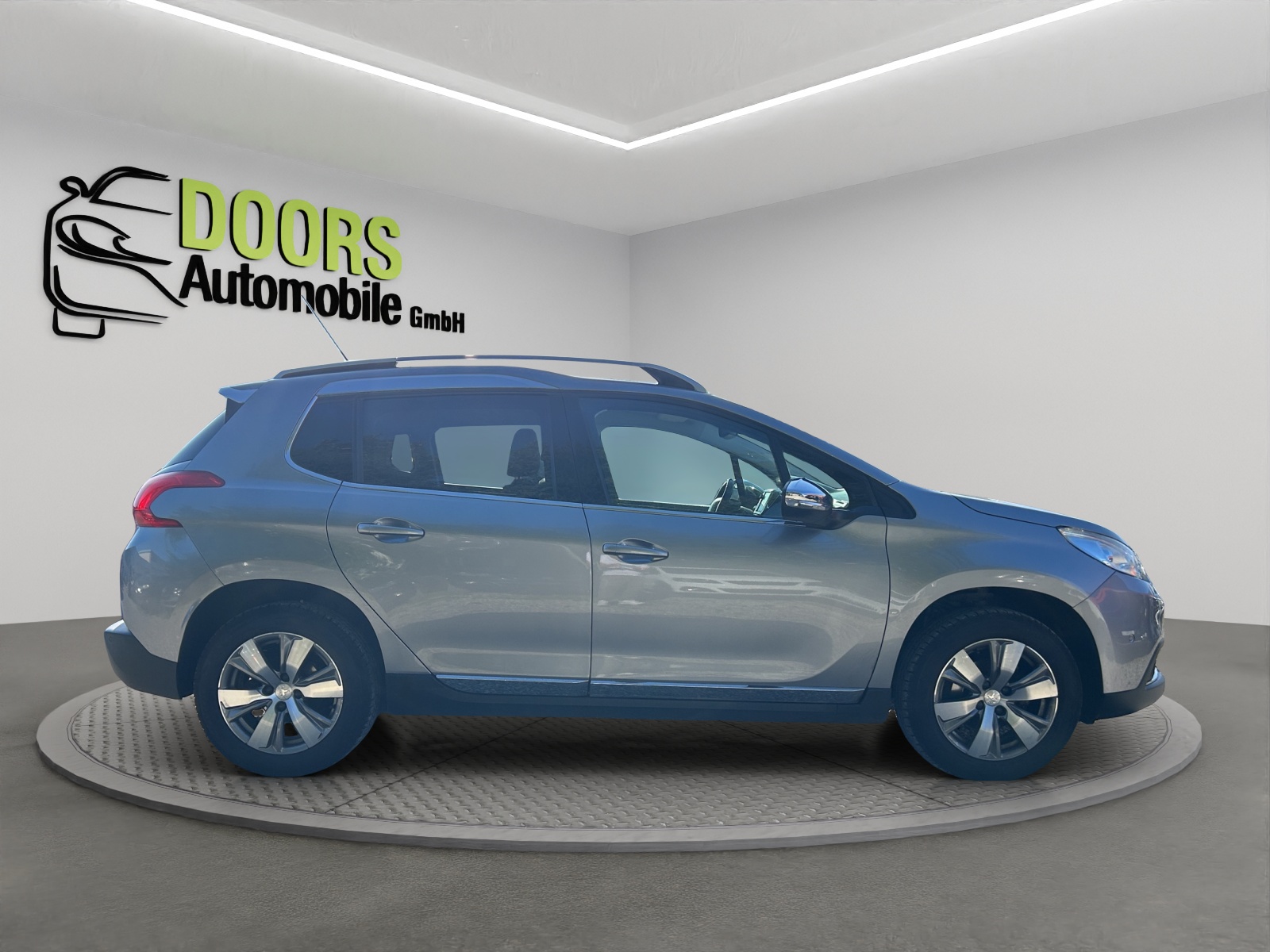 PEUGEOT 2008 1.6 BlueHDi Active-image-6