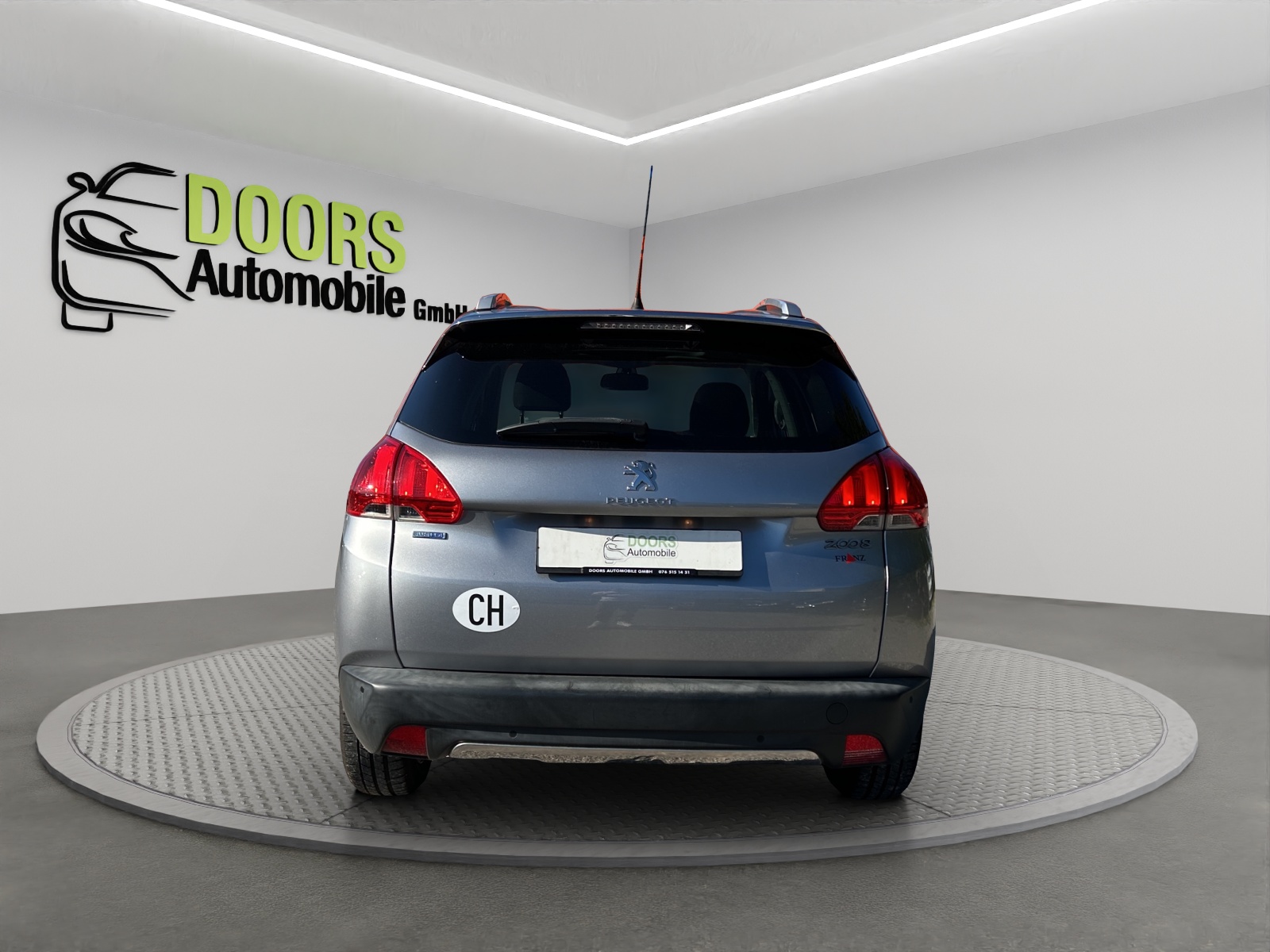 PEUGEOT 2008 1.6 BlueHDi Active-image-3