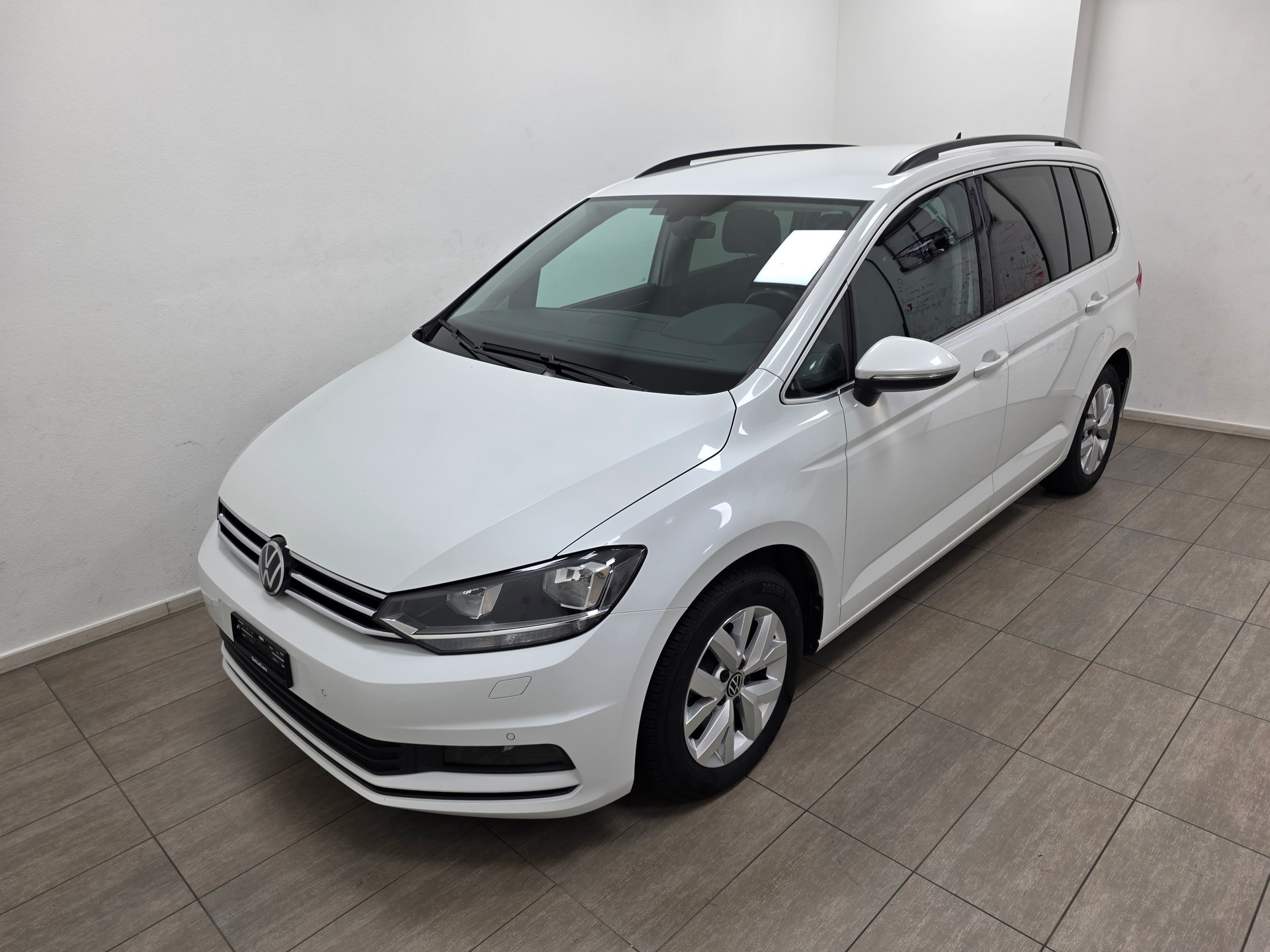 VW Touran 2.0 TDI BlueMotion Technology Comfortline DSG-image-7