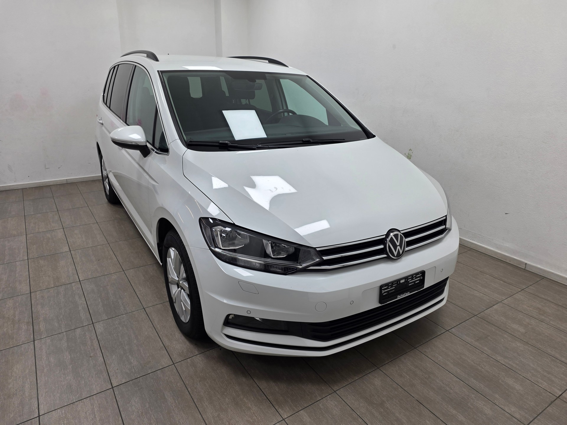 VW Touran 2.0 TDI BlueMotion Technology Comfortline DSG-image-0