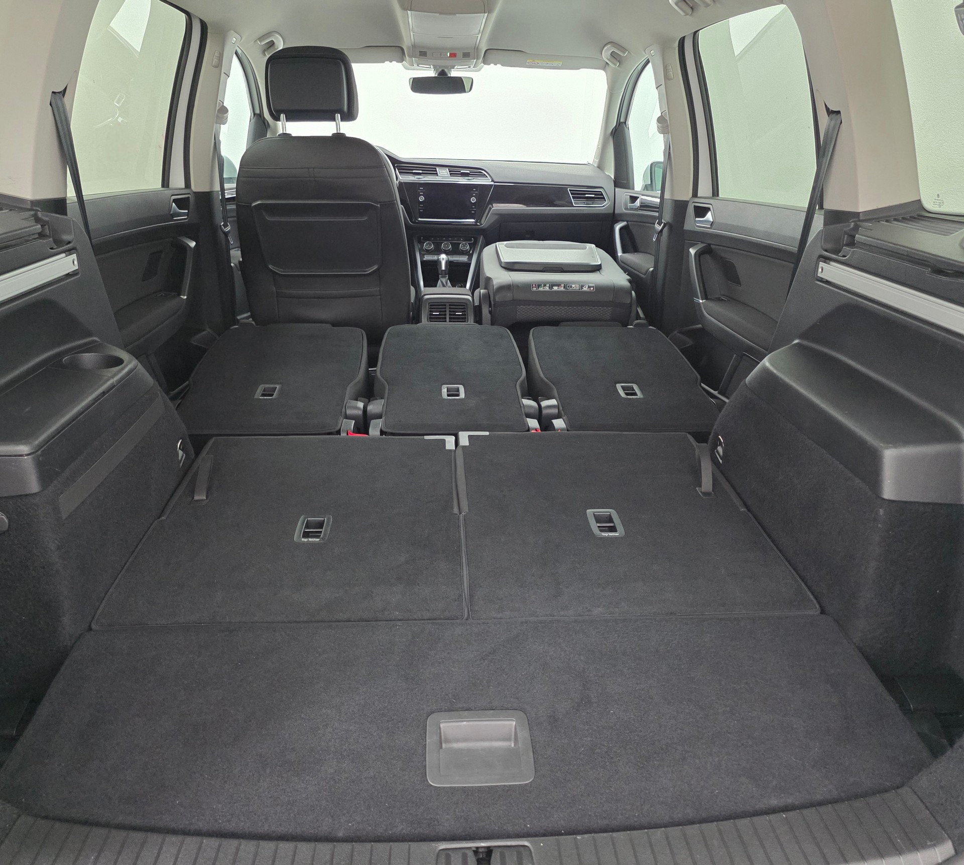 VW Touran 2.0 TDI BlueMotion Technology Comfortline DSG-image-15
