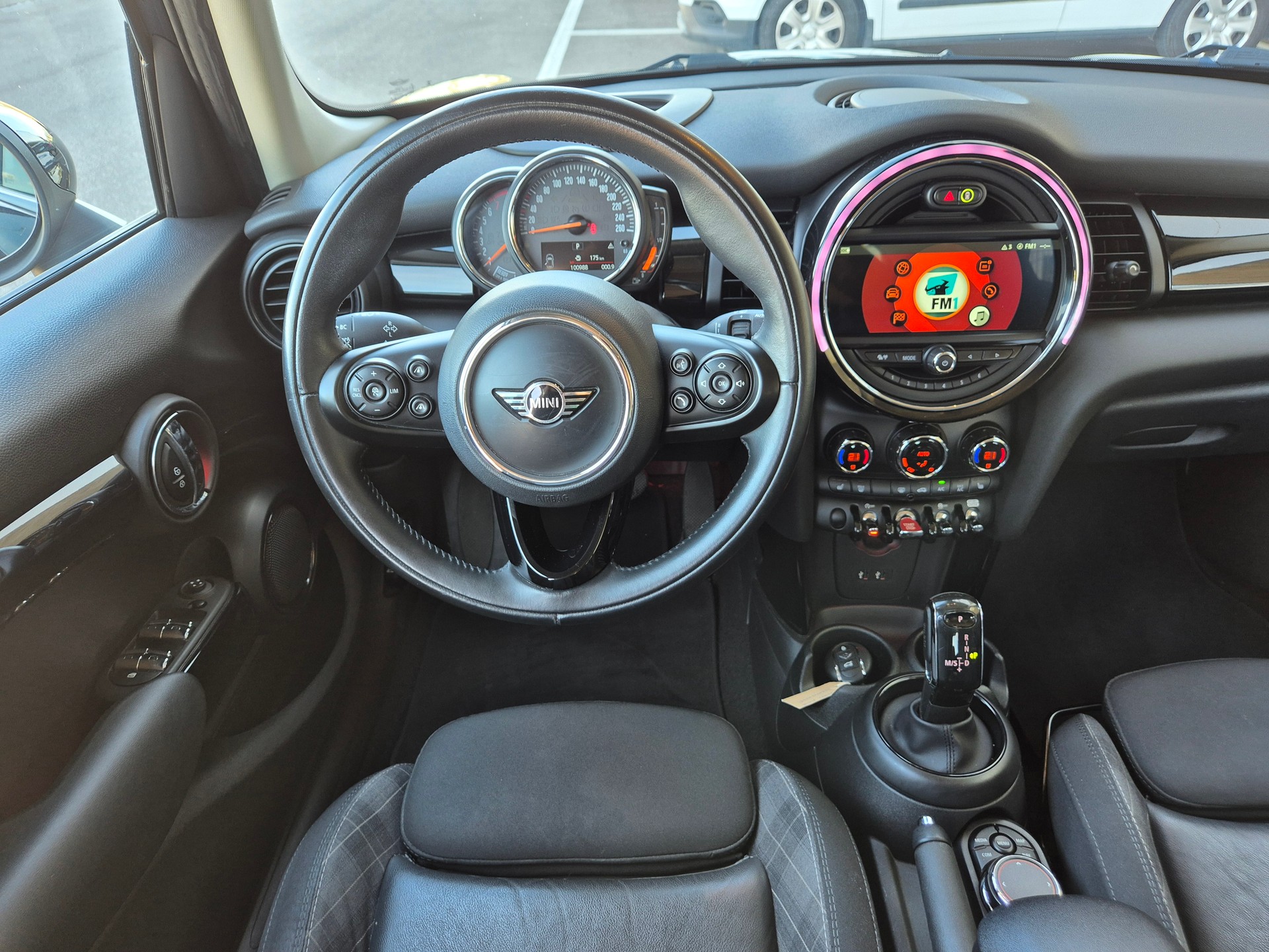 MINI Cooper Steptronic DKG-image-6