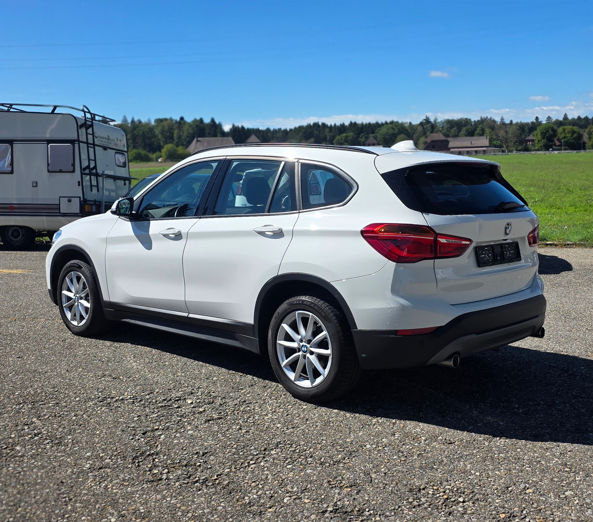 BMW X1 xDrive 18d xLine Steptronic-image-5
