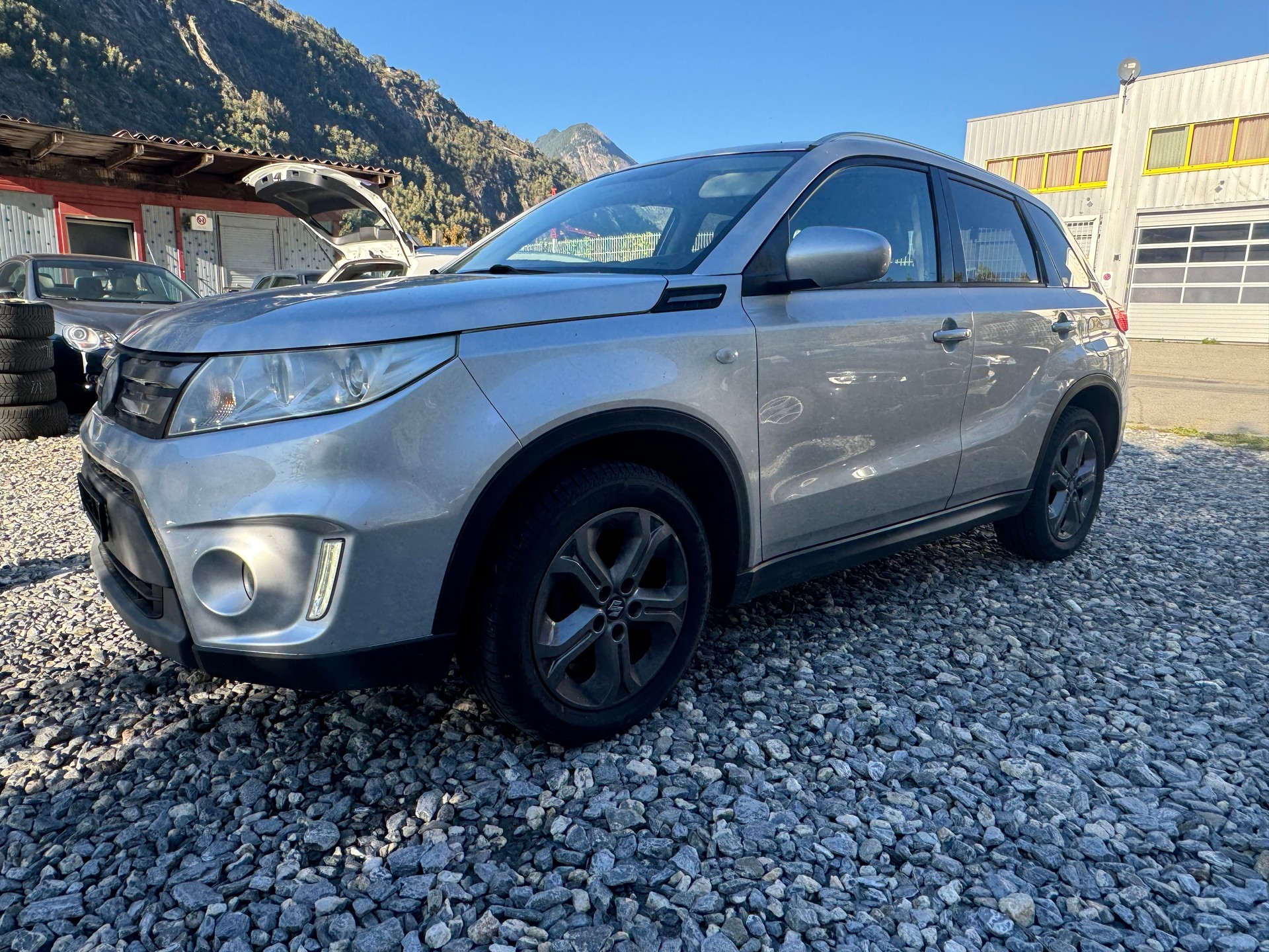 SUZUKI Vitara 1.6 TD Tradizio Top TCSS-image-8
