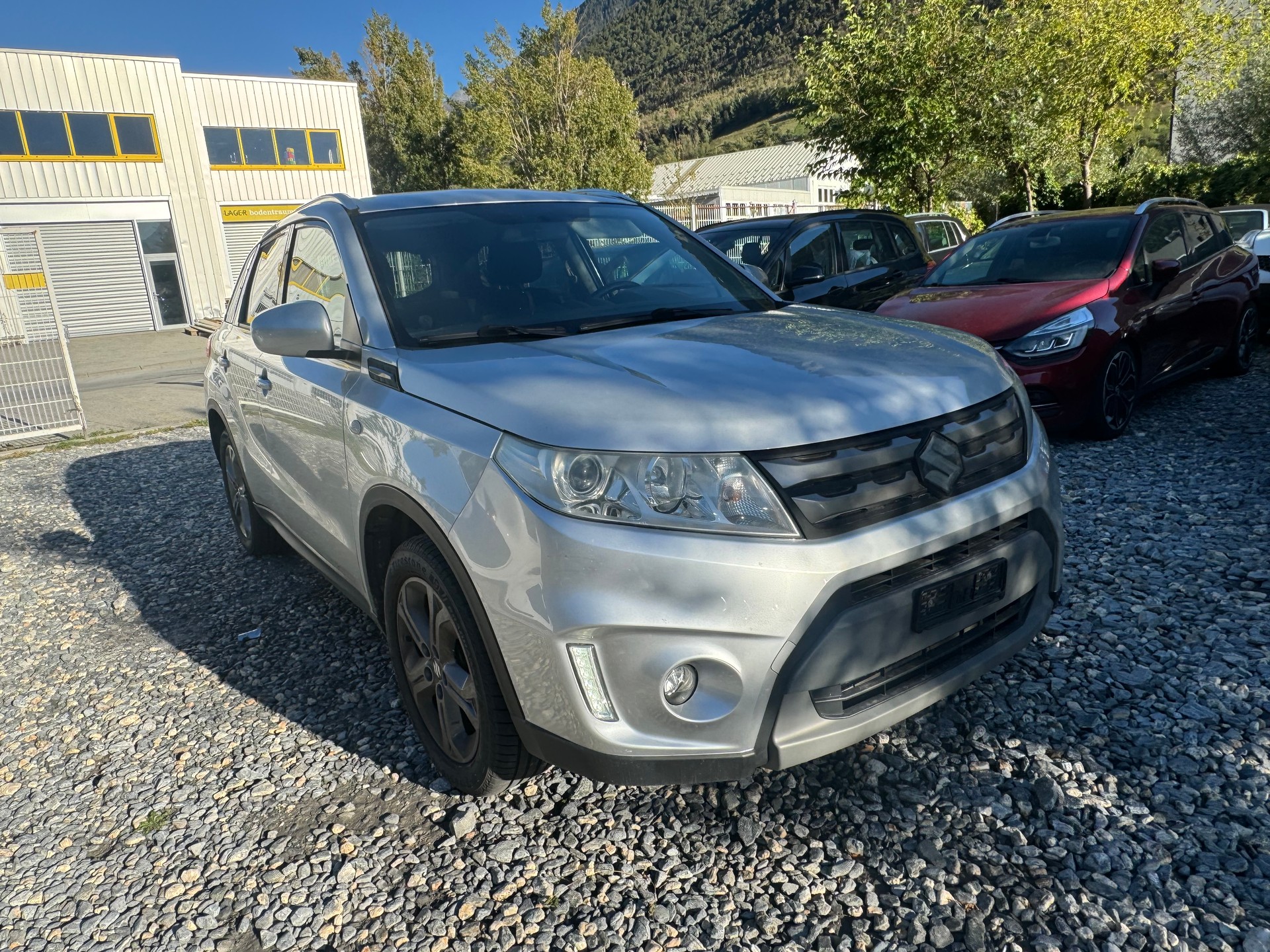 SUZUKI Vitara 1.6 TD Tradizio Top TCSS-image-9