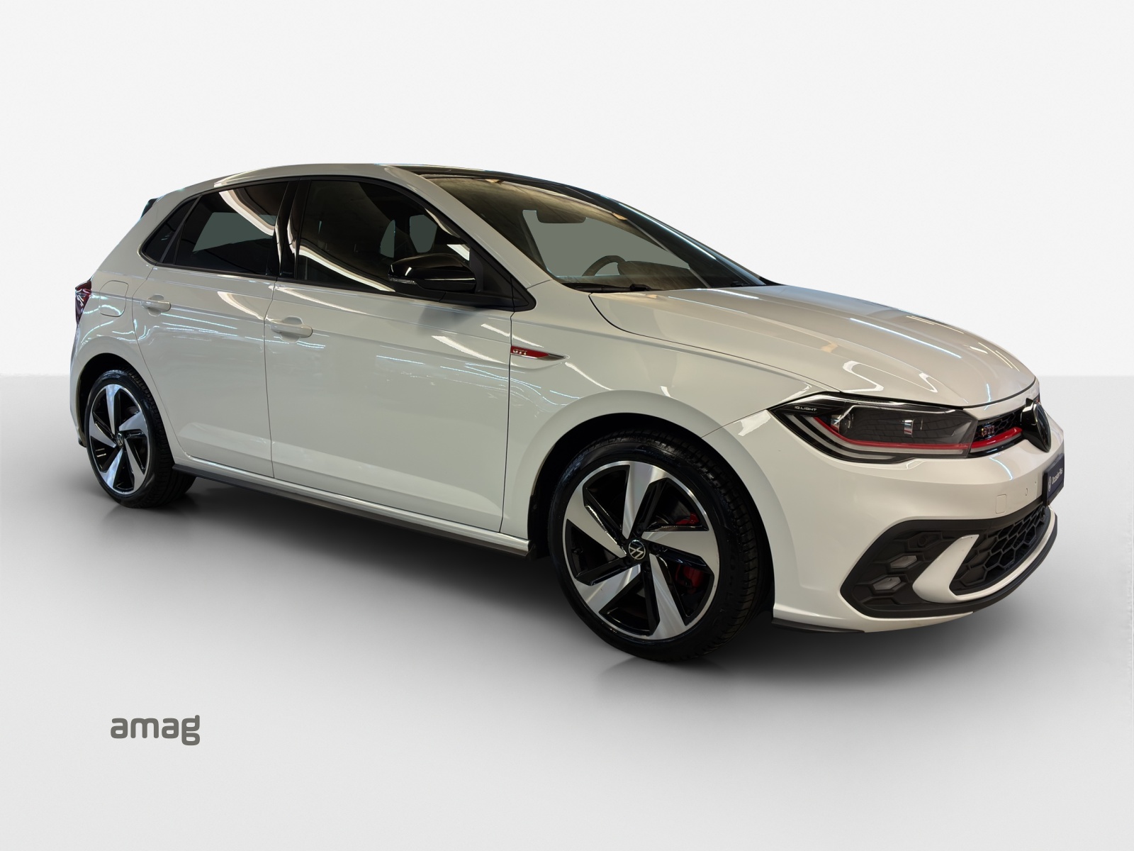VW Polo 2.0 TSI GTI DSG-image-5