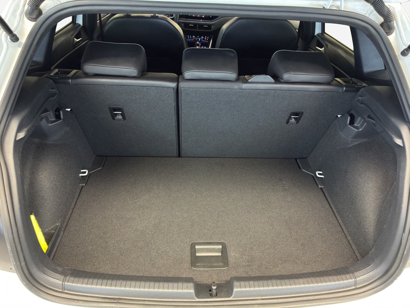 VW Polo 2.0 TSI GTI DSG-image-12