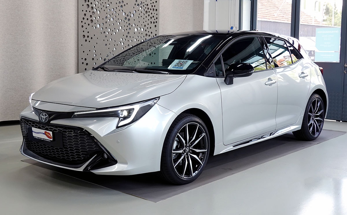 TOYOTA Corolla 2.0 HSD GR Sport e- CVT-image-0