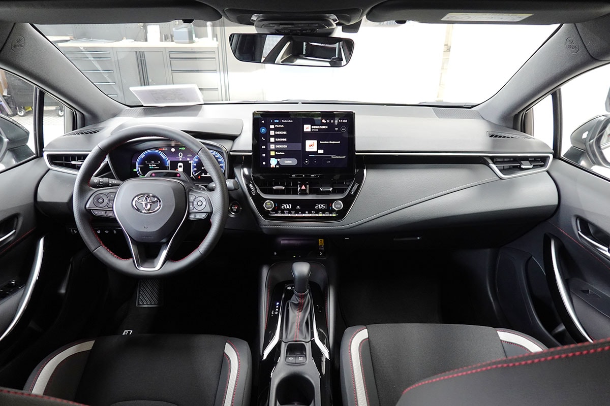 TOYOTA Corolla 2.0 HSD GR Sport e- CVT-image-8