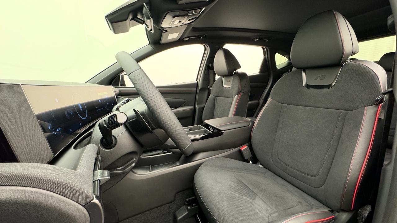 HYUNDAI Tucson 1.6 TGDI HEV N-Line 4WD-image-4