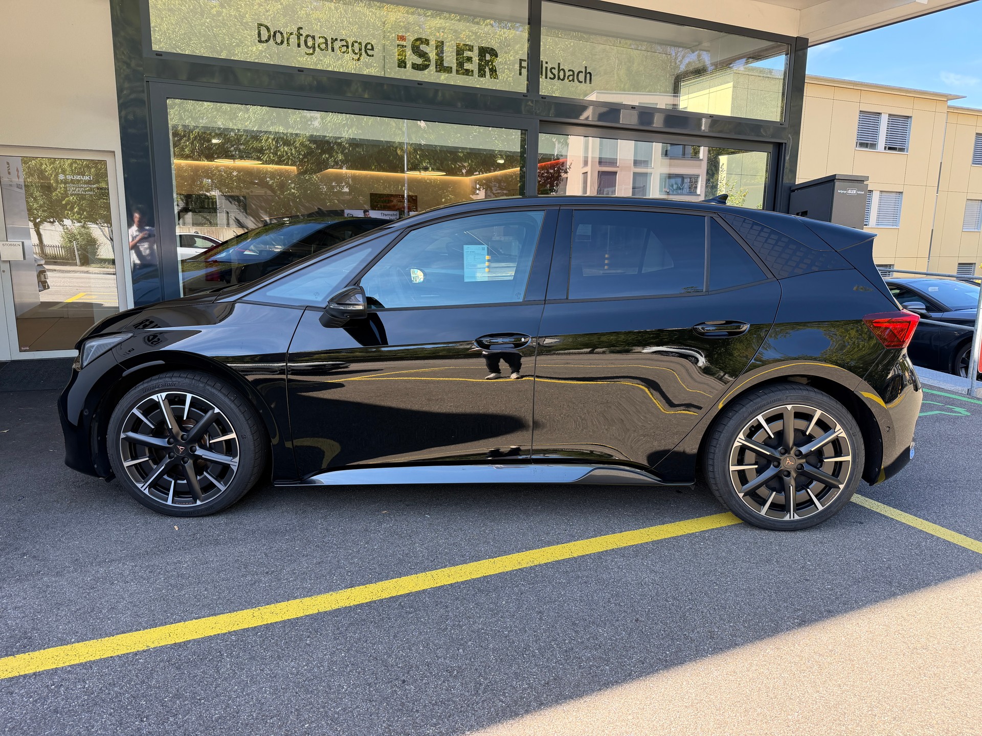 CUPRA Born 79 kWh VZ Extreme-image-4