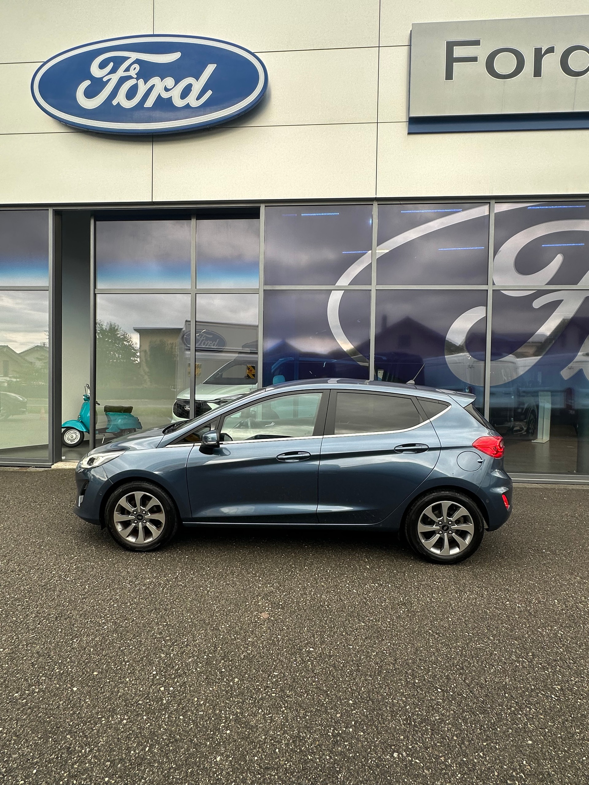 FORD Fiesta 1.0 EcoB 125 Titanium-image-2