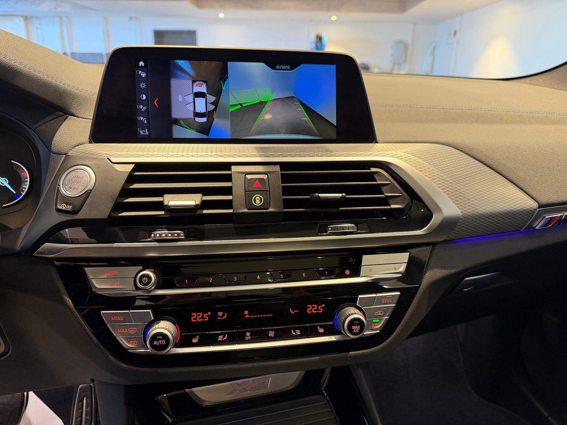 BMW X3 20i xDrive paddles-image-18