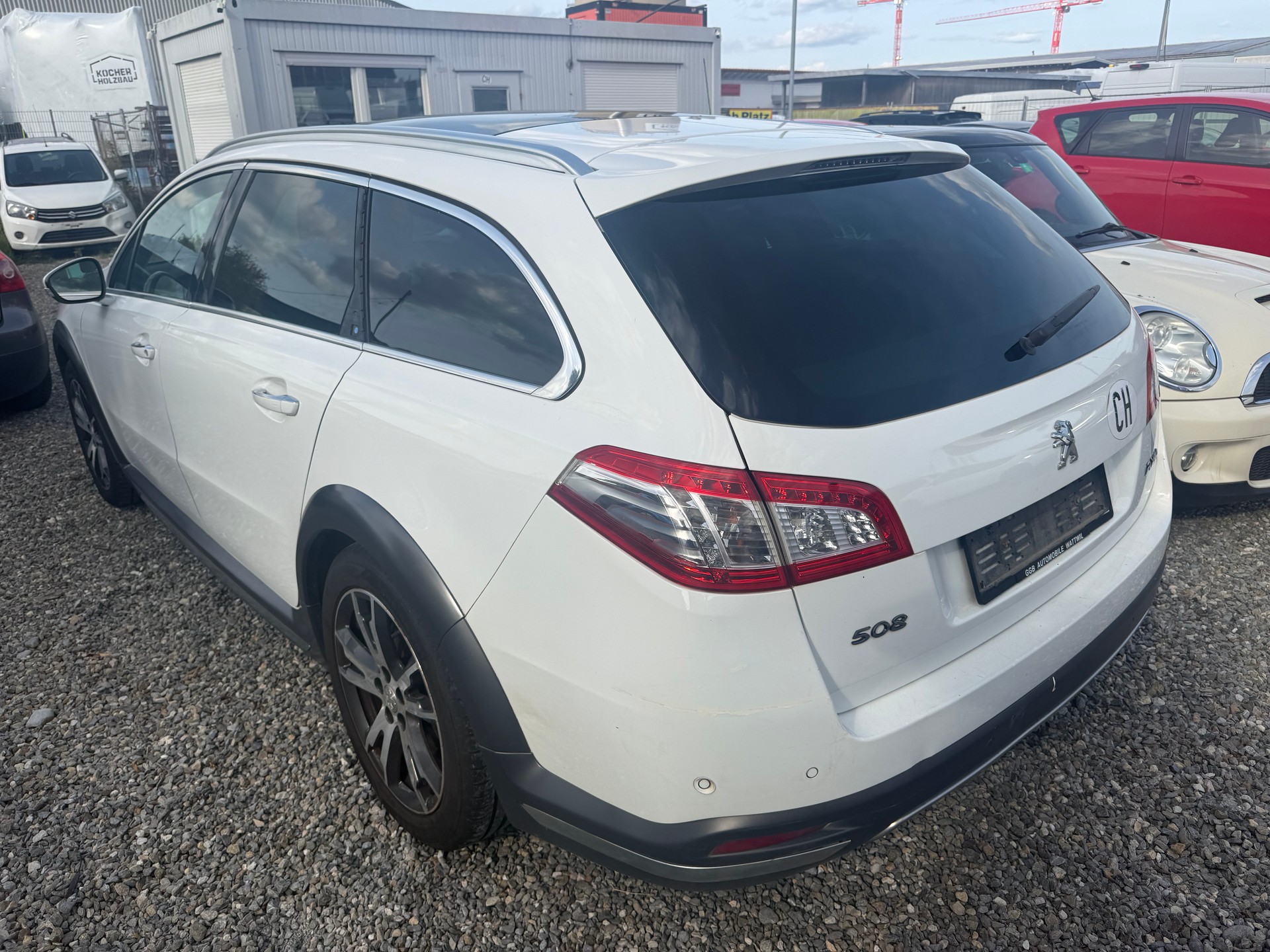 PEUGEOT 508 RXH 2.0 HDI Hybrid4 ETG6-image-2