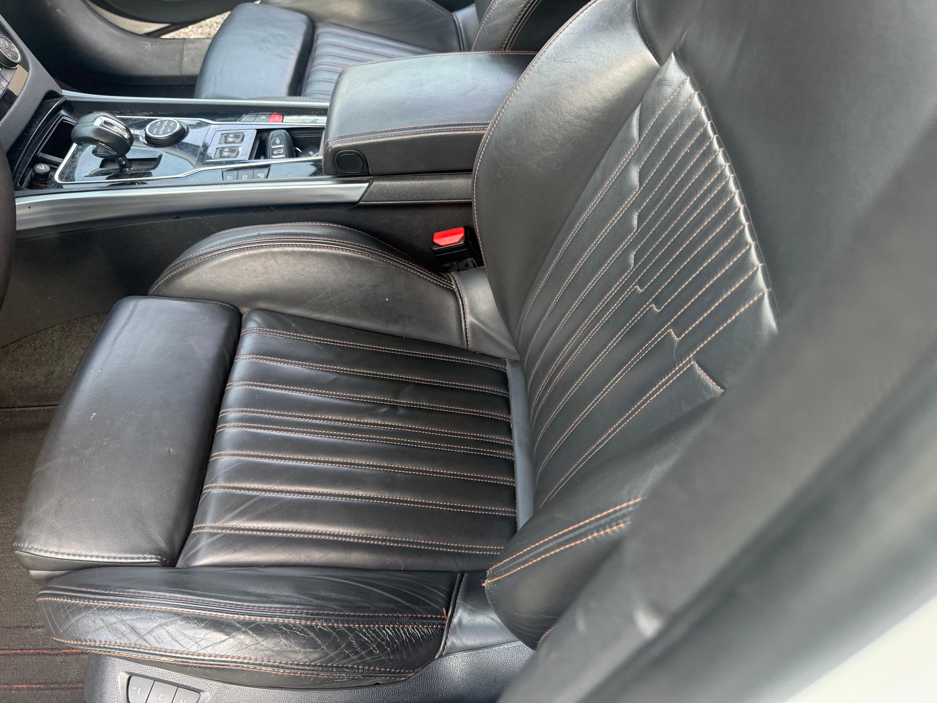 PEUGEOT 508 RXH 2.0 HDI Hybrid4 ETG6-image-5