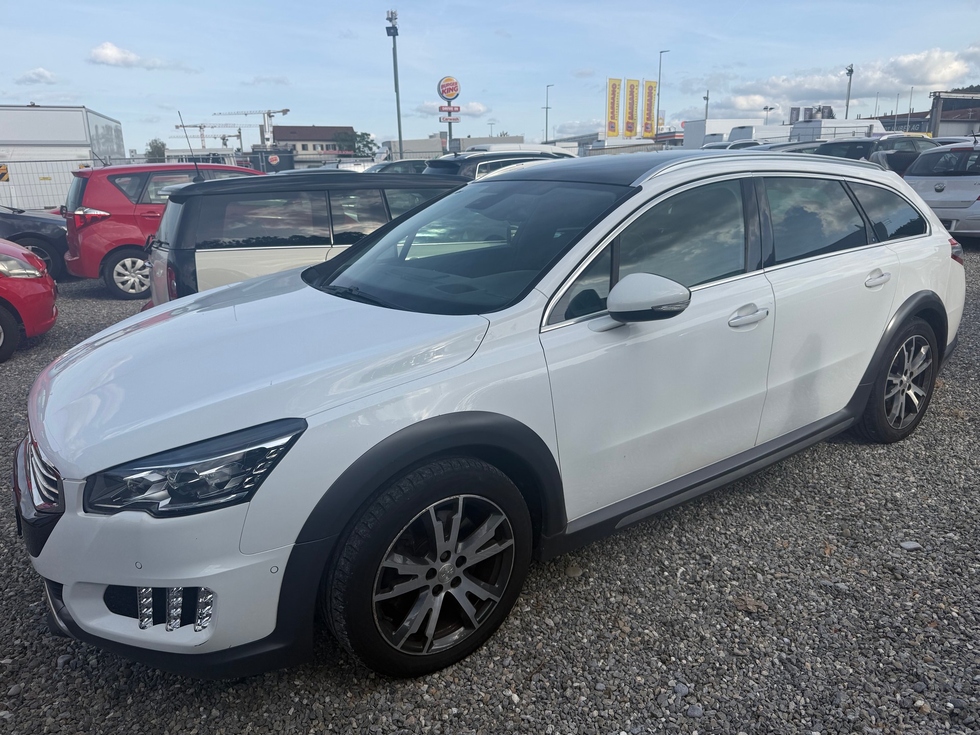 PEUGEOT 508 RXH 2.0 HDI Hybrid4 ETG6-image-1