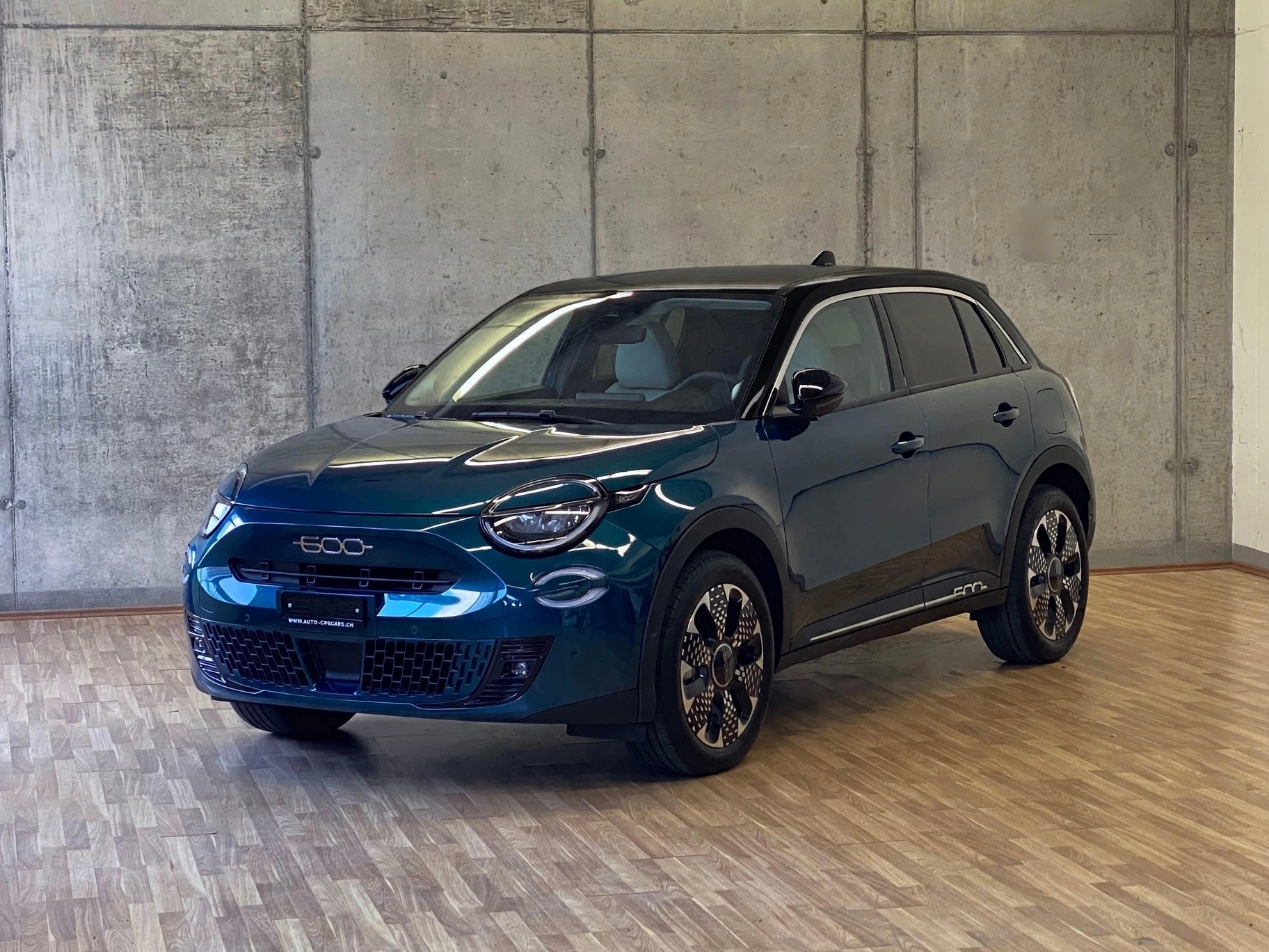 FIAT 600h*MildHybrid*Swiss*La Prima*-image-0