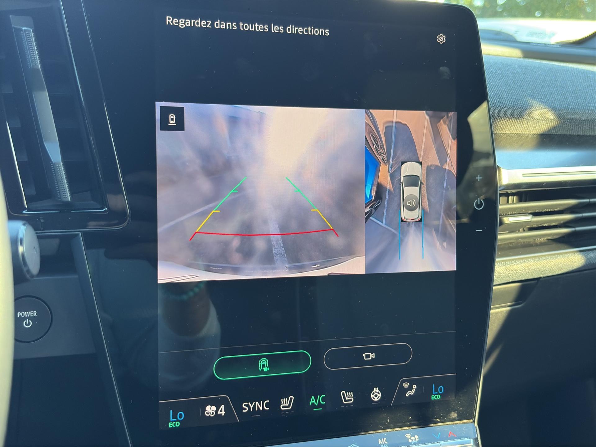 RENAULT Mégane E-TECH EV60 Techno-image-18