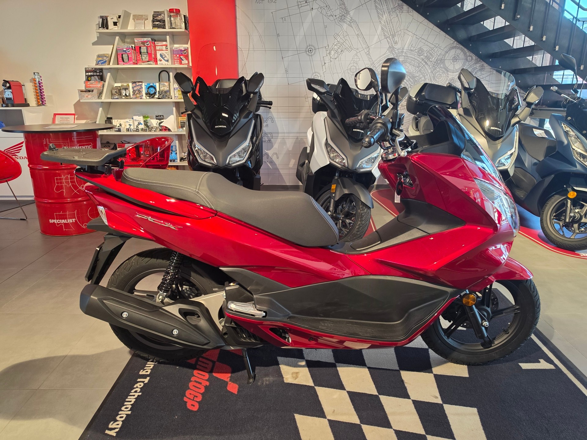 HONDA PCX 125 i-showroom-element-2