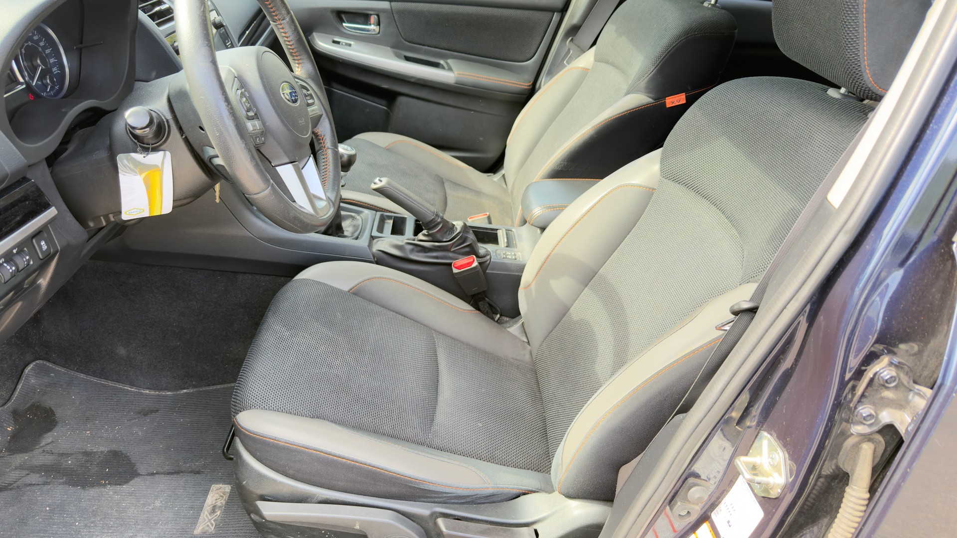 SUBARU XV 2.0D Swiss Two AWD-image-10