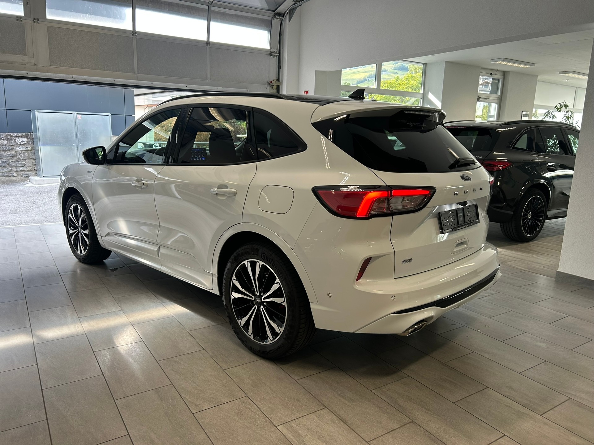 FORD Kuga 2.0 TDCi EcoBlue ST-Line X 4WD-image-3