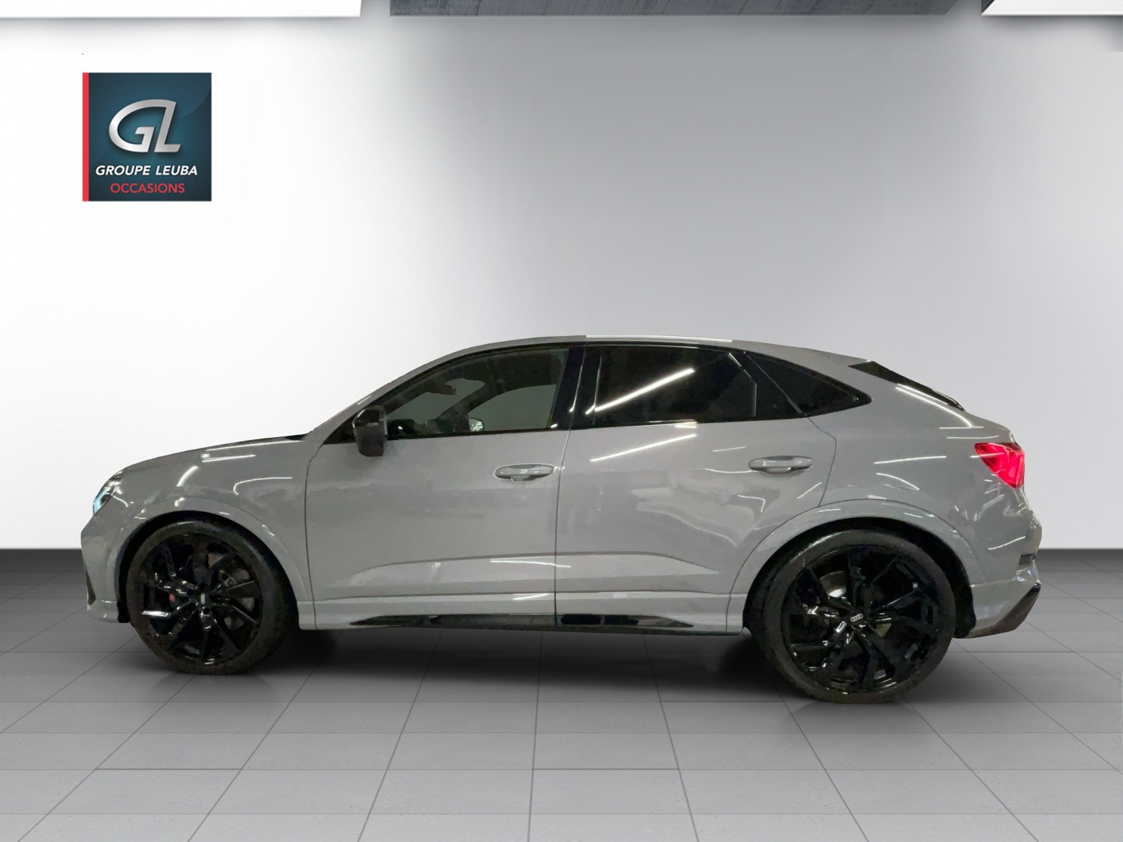 AUDI RS Q3 2.5 TFSI quattro S tronic-showroom-element-2