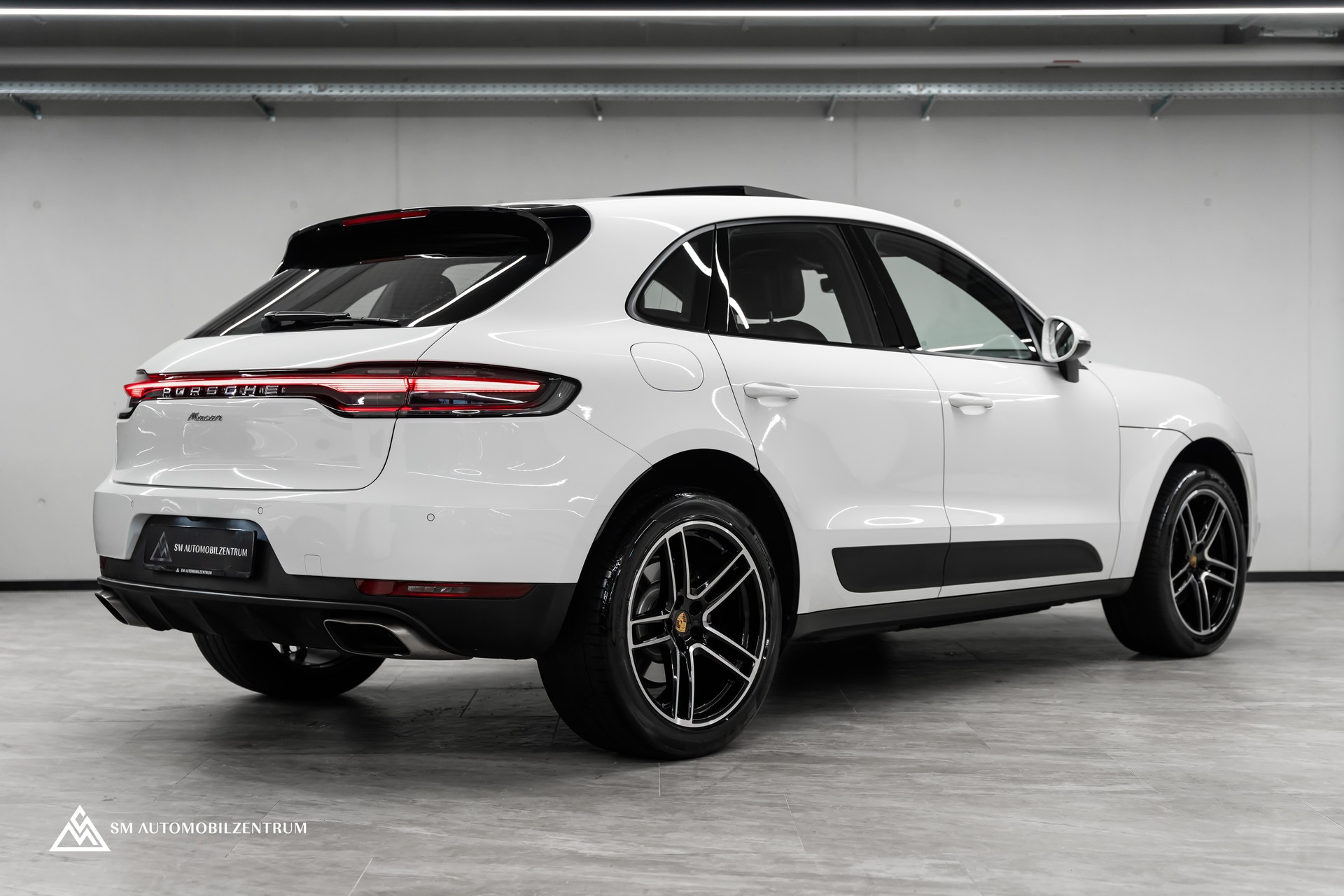 PORSCHE Macan PDK / CH / Panoramadach / Bose-image-6
