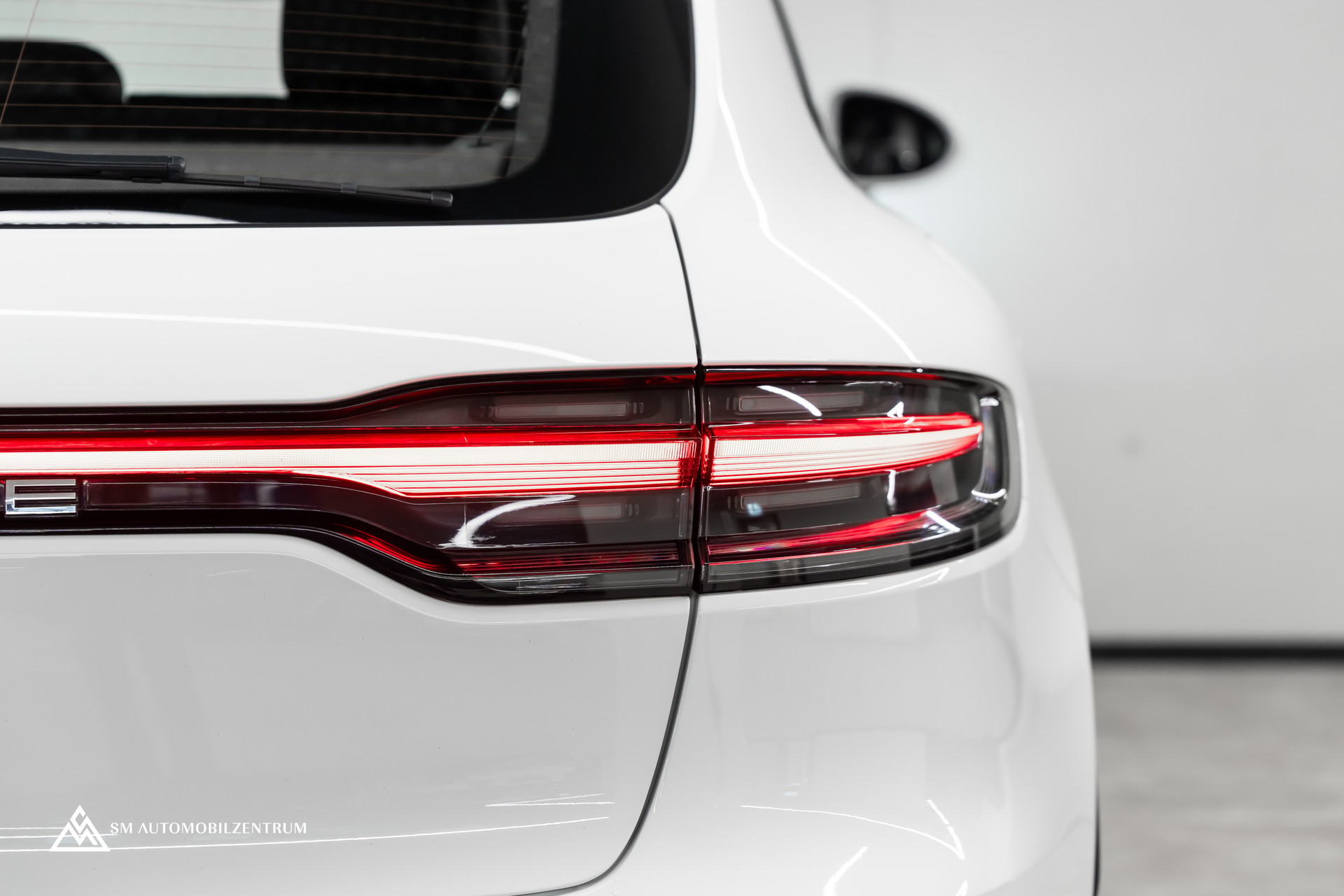 PORSCHE Macan PDK / CH / Panoramadach / Bose-image-9
