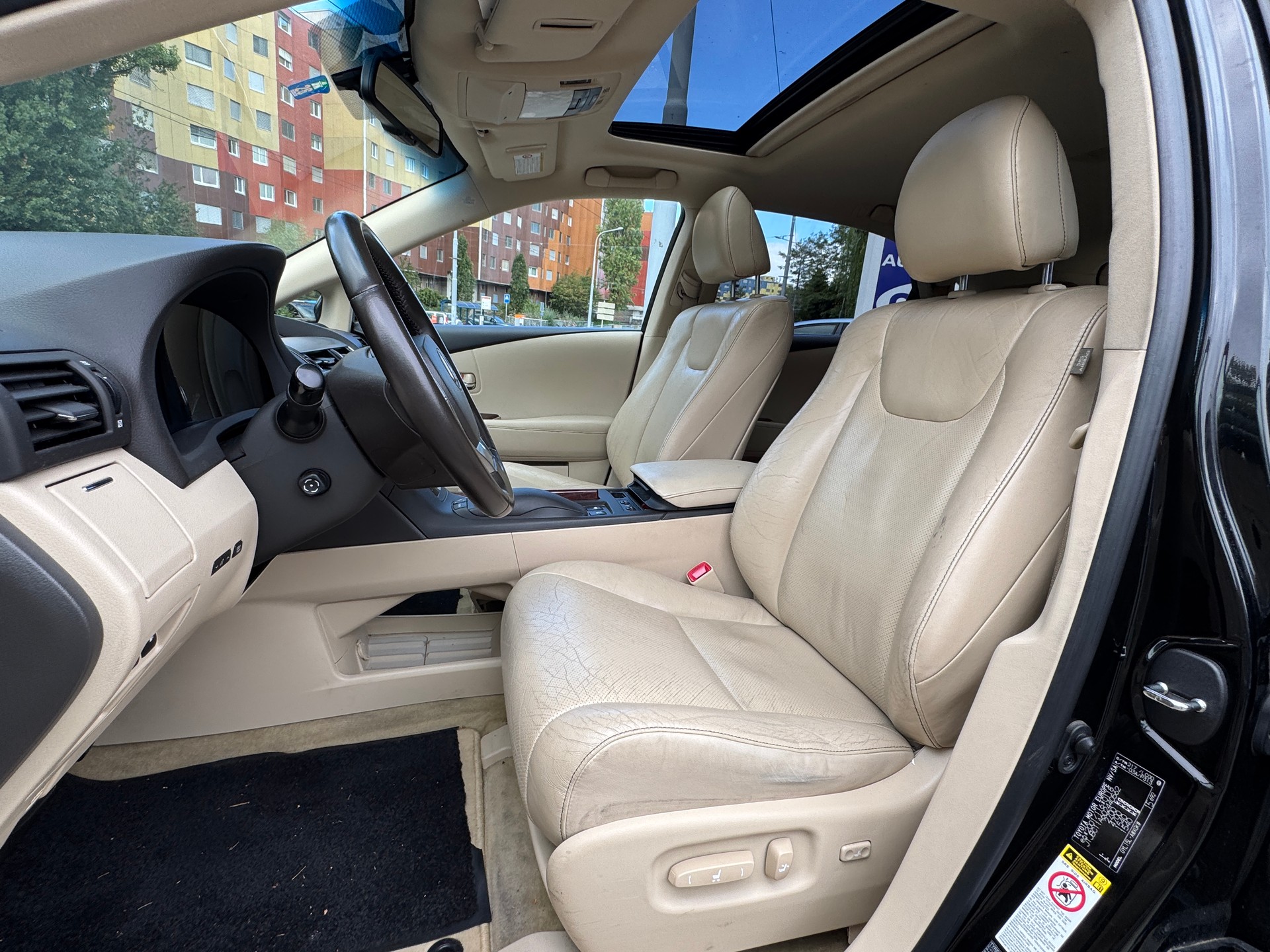 LEXUS RX 450h comfort AWD Automatic-image-6