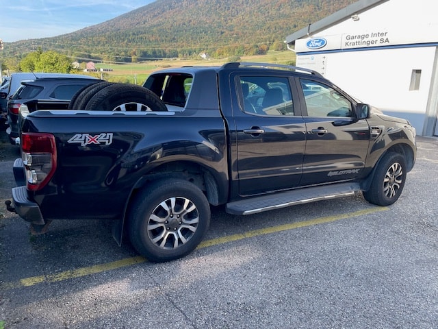 FORD Ranger Wildtrak 3.2 TDCi 4x4 A-image-2