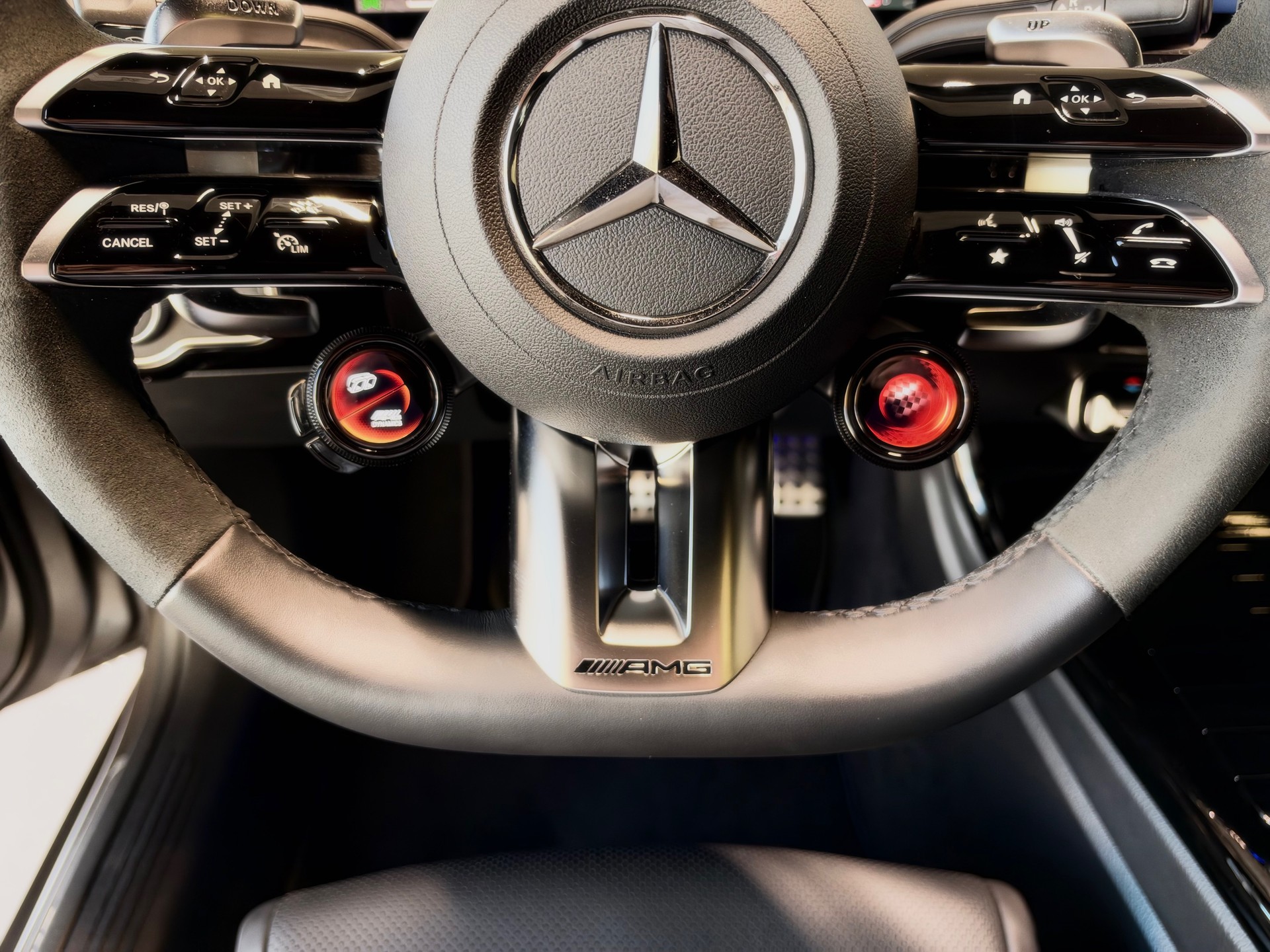 MERCEDES-BENZ CLA 45 S AMG 4Matic+ 8G-DCT-image-19