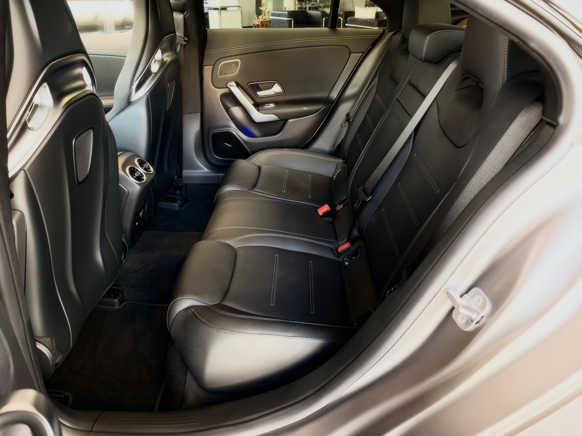 MERCEDES-BENZ CLA 45 S AMG 4Matic+ 8G-DCT-image-13