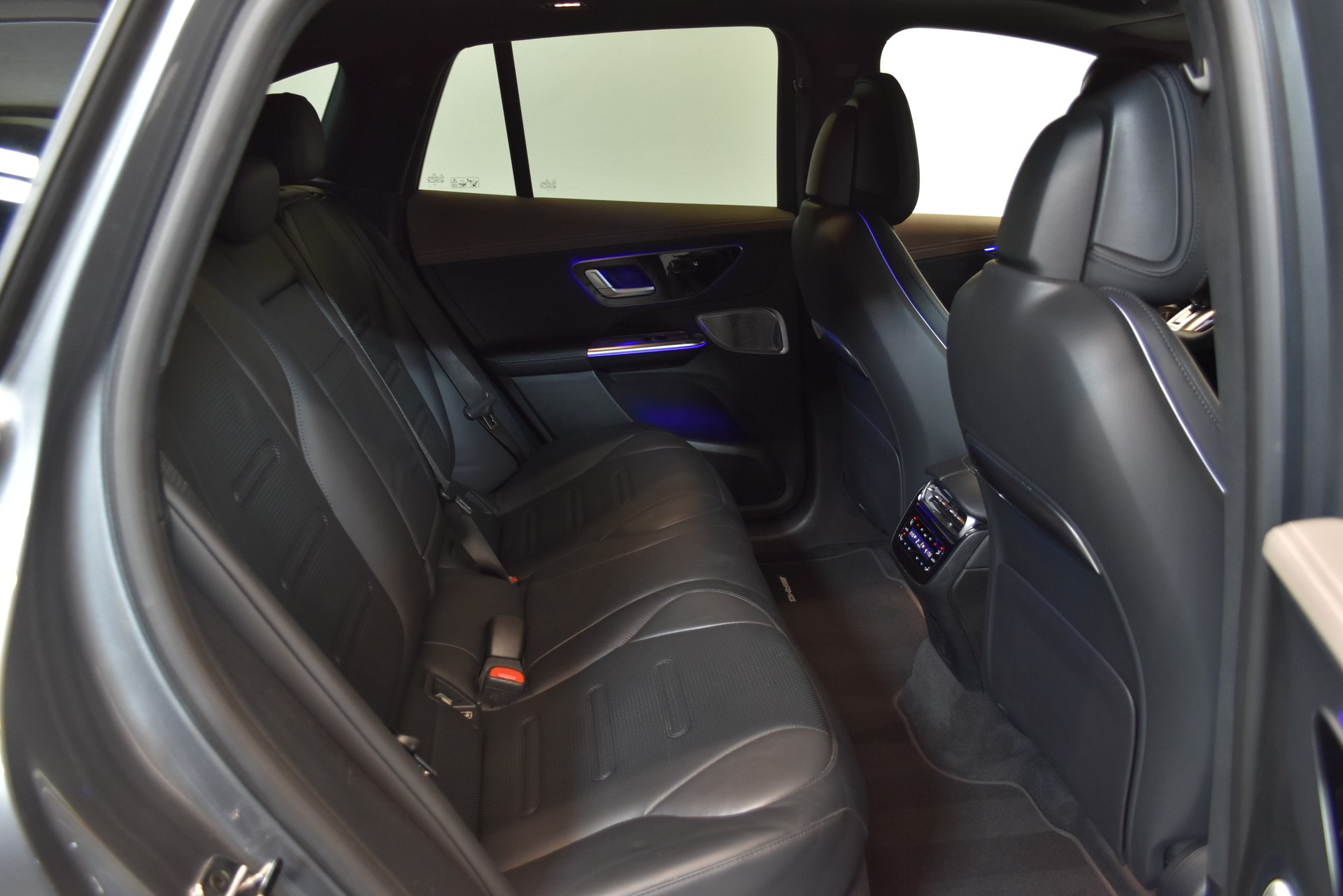 MERCEDES-BENZ EQE SUV AMG 53 4 Matic Executive Edition-image-10