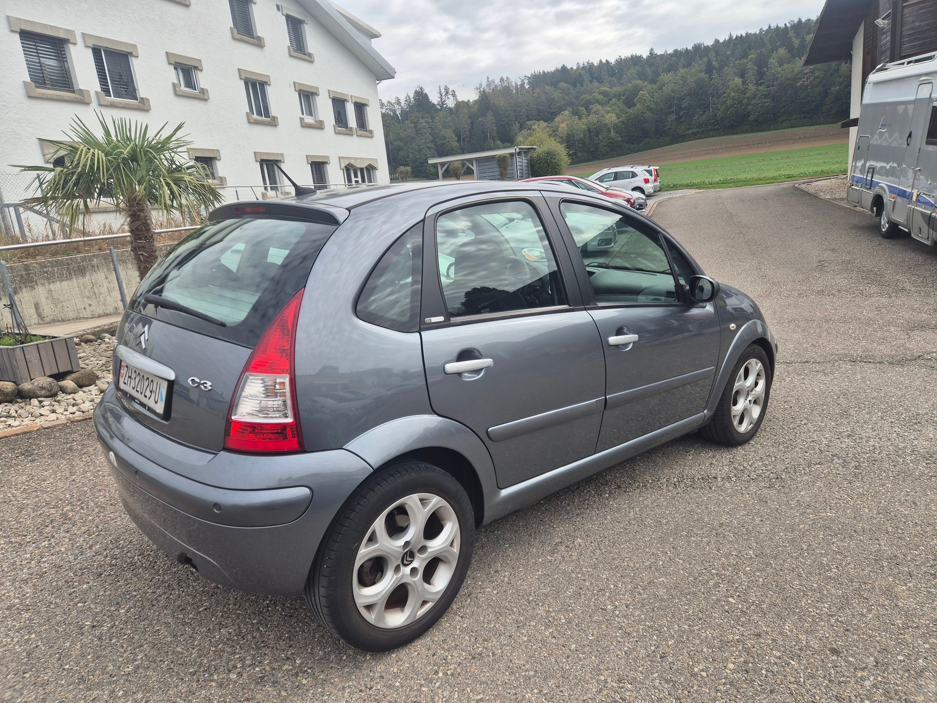CITROEN C3 1.6 16V HDi Exclusive-image-3