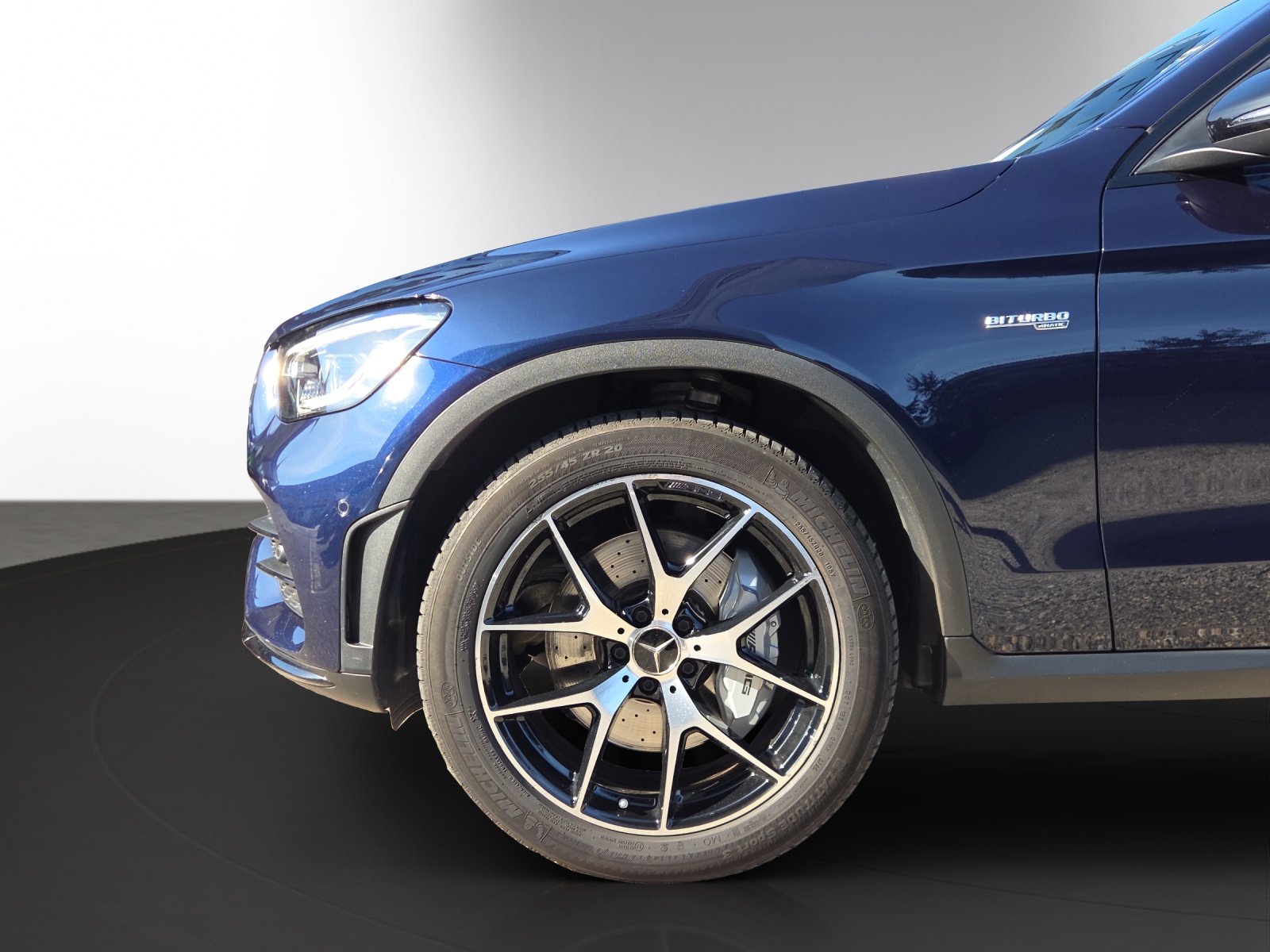 MERCEDES-BENZ GLC 43 AMG 4Matic 9G-Tronic-image-3