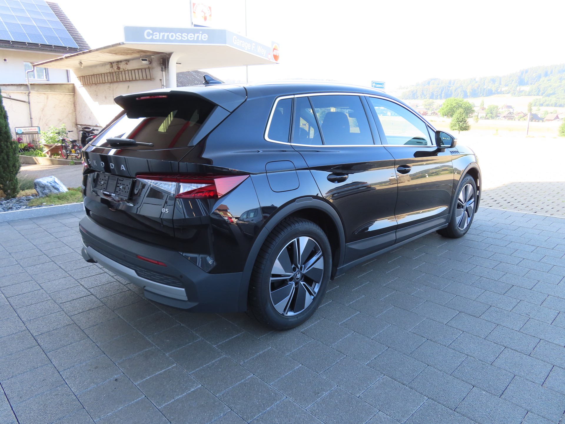 SKODA Elroq 85-image-3