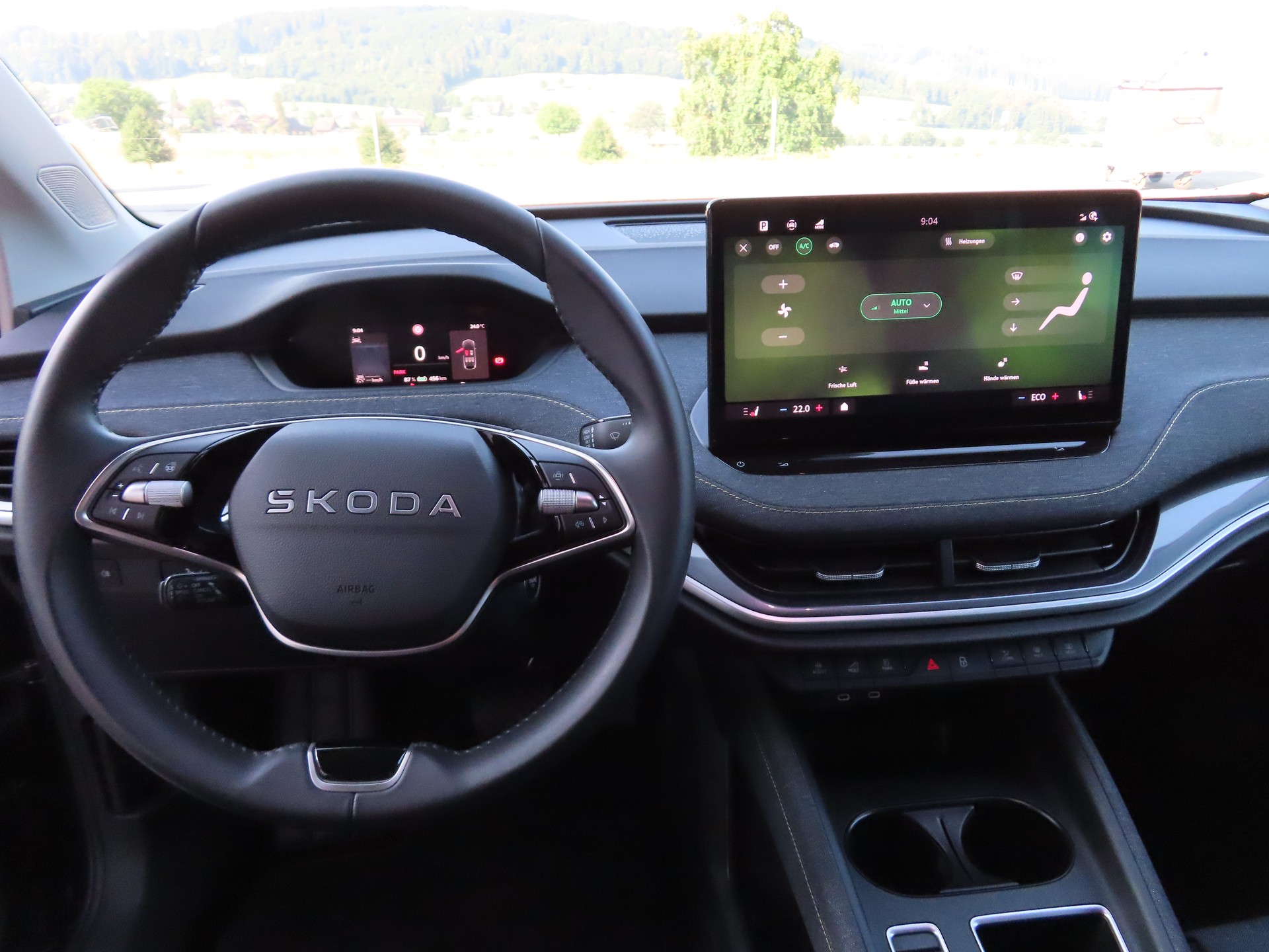 SKODA Elroq 85-image-8