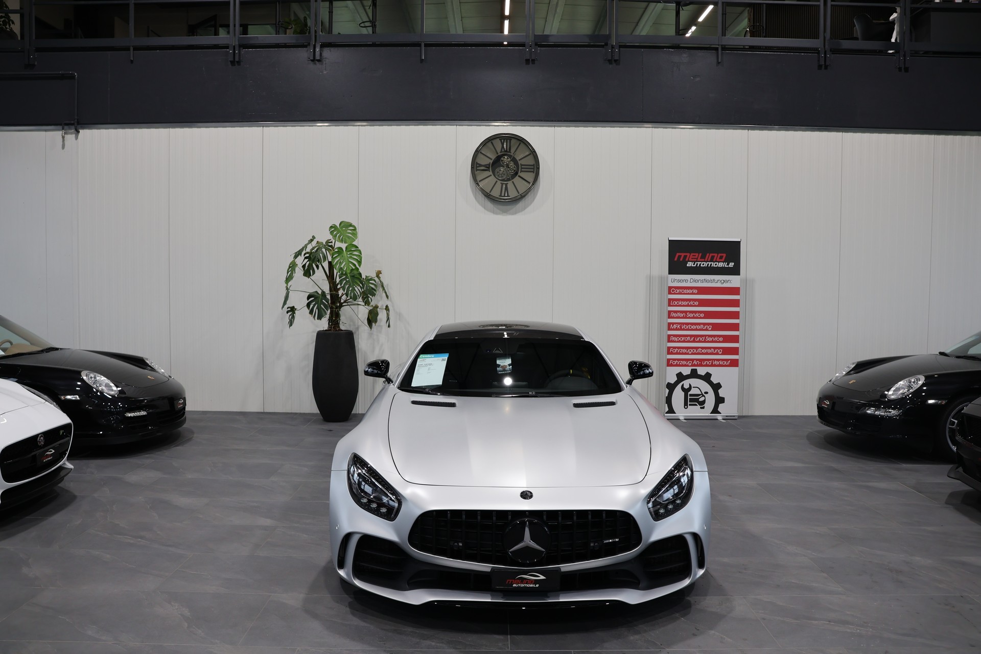 MERCEDES-BENZ AMG GT R Speedshift DCT-image-2
