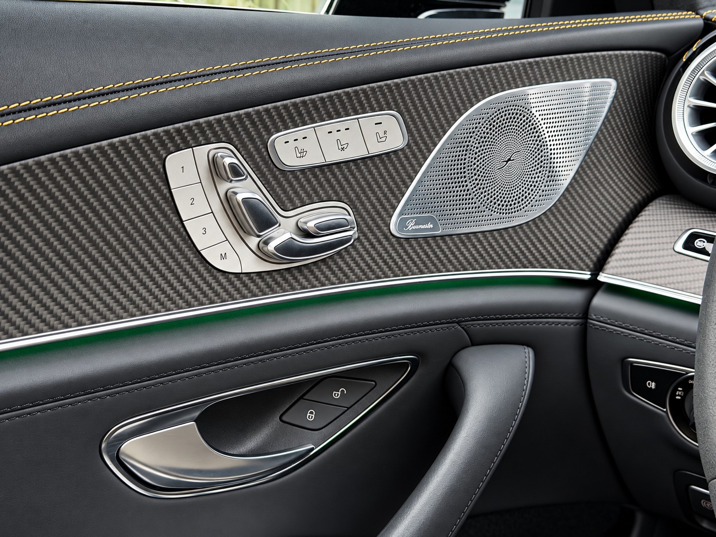 MERCEDES-BENZ AMG GT 4 63 S 4MATIC+ Edition 1 | Carbon | Burmester | Keramik | Vollausstattung-image-14