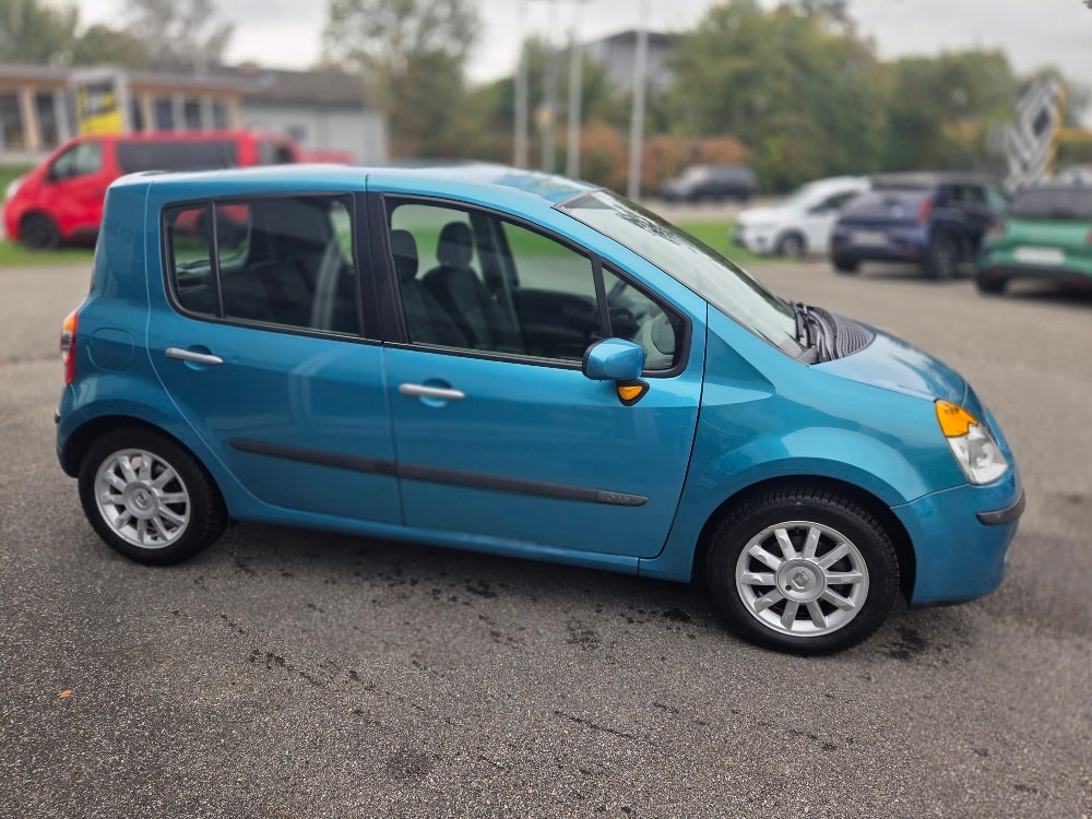 RENAULT Modus 1.6 16V Dynamique Luxe-image-6
