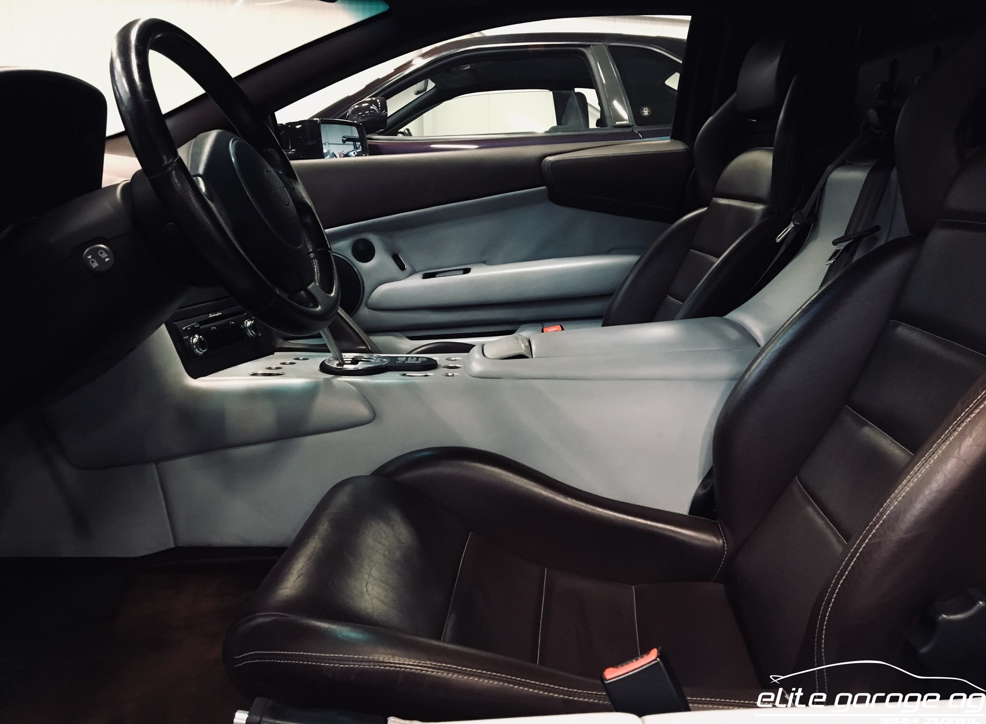 LAMBORGHINI Murciélago 6.2 Coupé-image-10