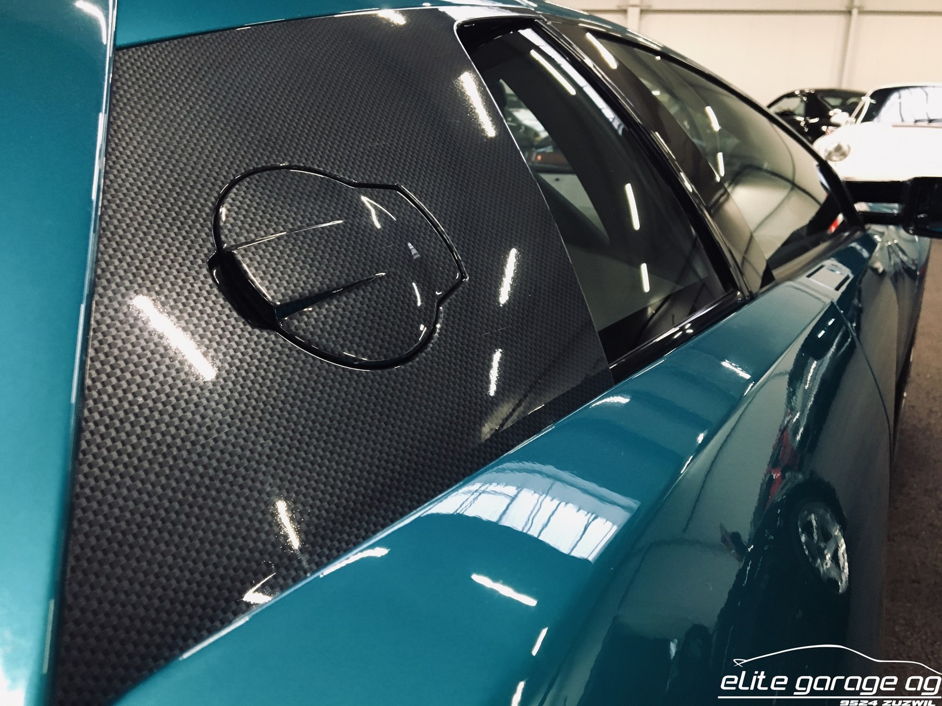 LAMBORGHINI Murciélago 6.2 Coupé-image-5