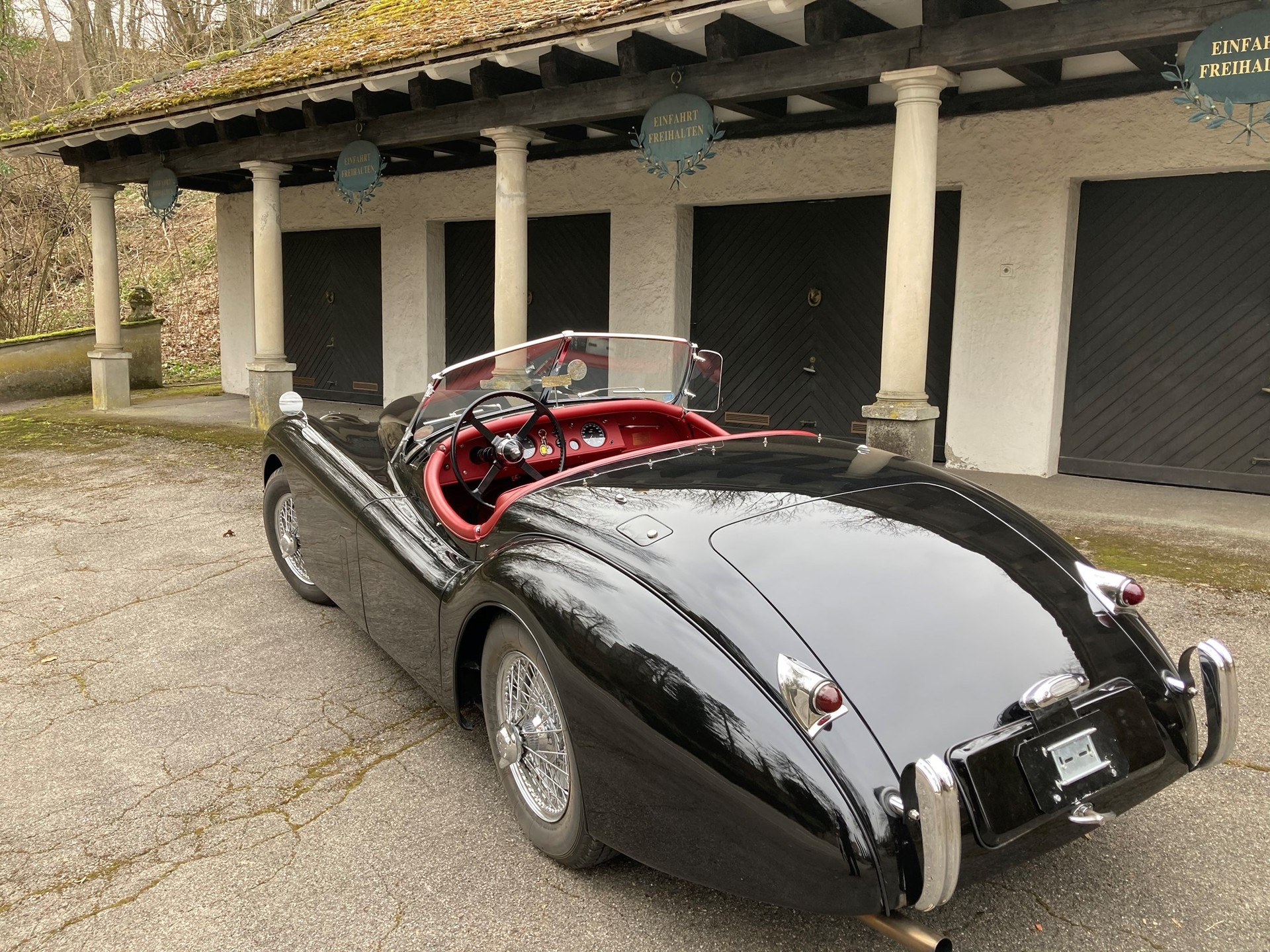 JAGUAR XK120-image-4