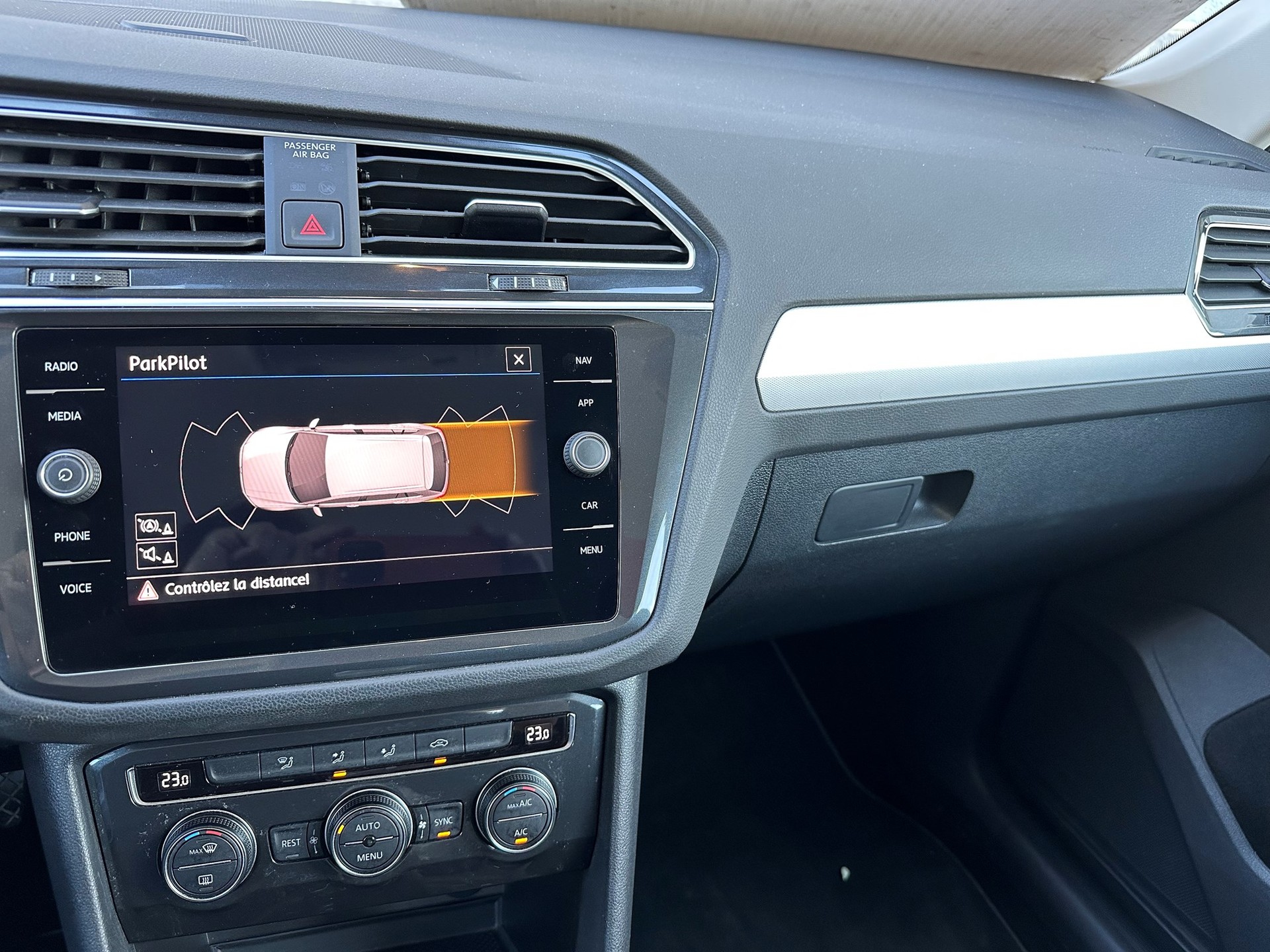 VW Tiguan 2.0 TDI SCR Trendline 4Motion DSG-image-14